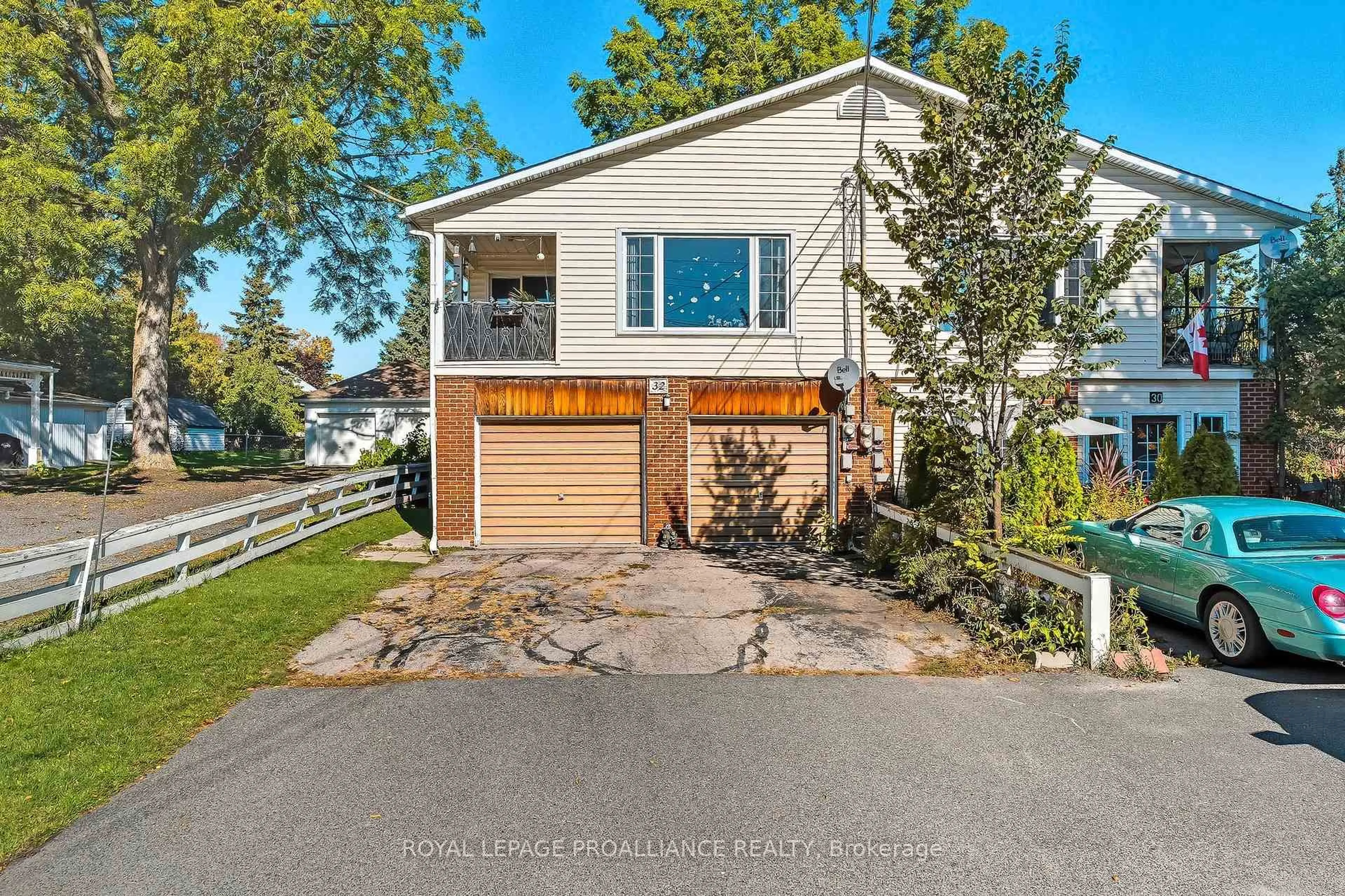 Home with vinyl exterior material, street for 32 James St, Cobourg Ontario K9A 2J9