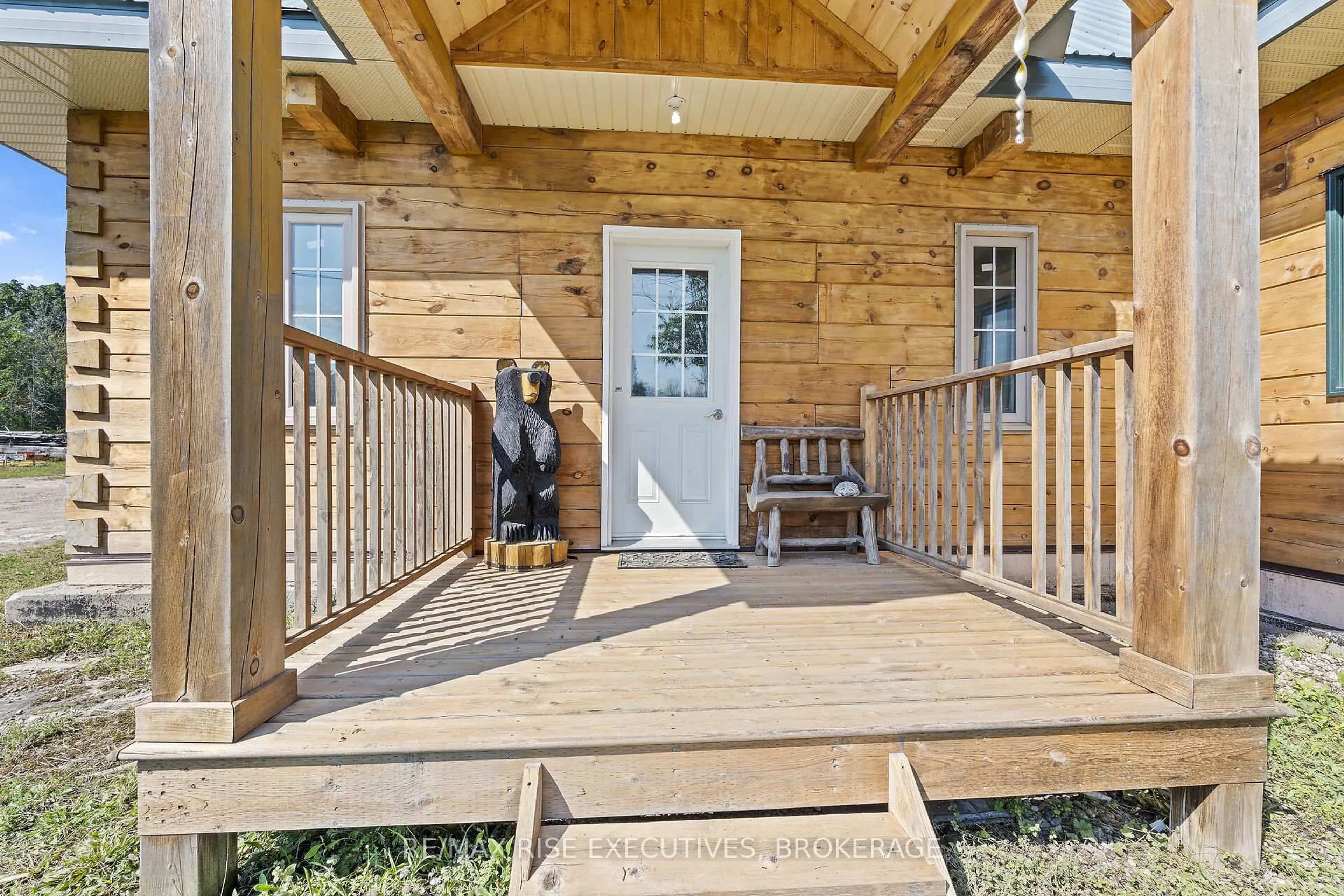 Patio, unknown for 1758 Highway 15, Rideau Lakes Ontario K0G 1E0