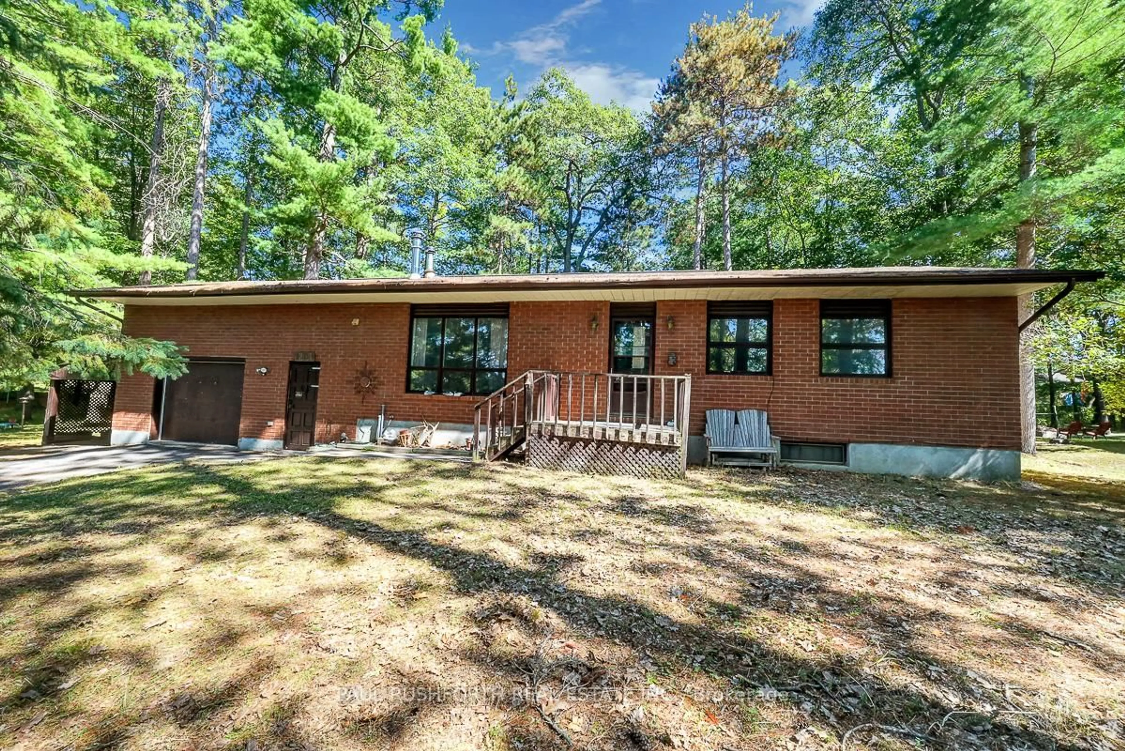 Home with brick exterior material, forest/trees view for 1283 Bayview Dr, Ottawa Ontario K0A 3M0