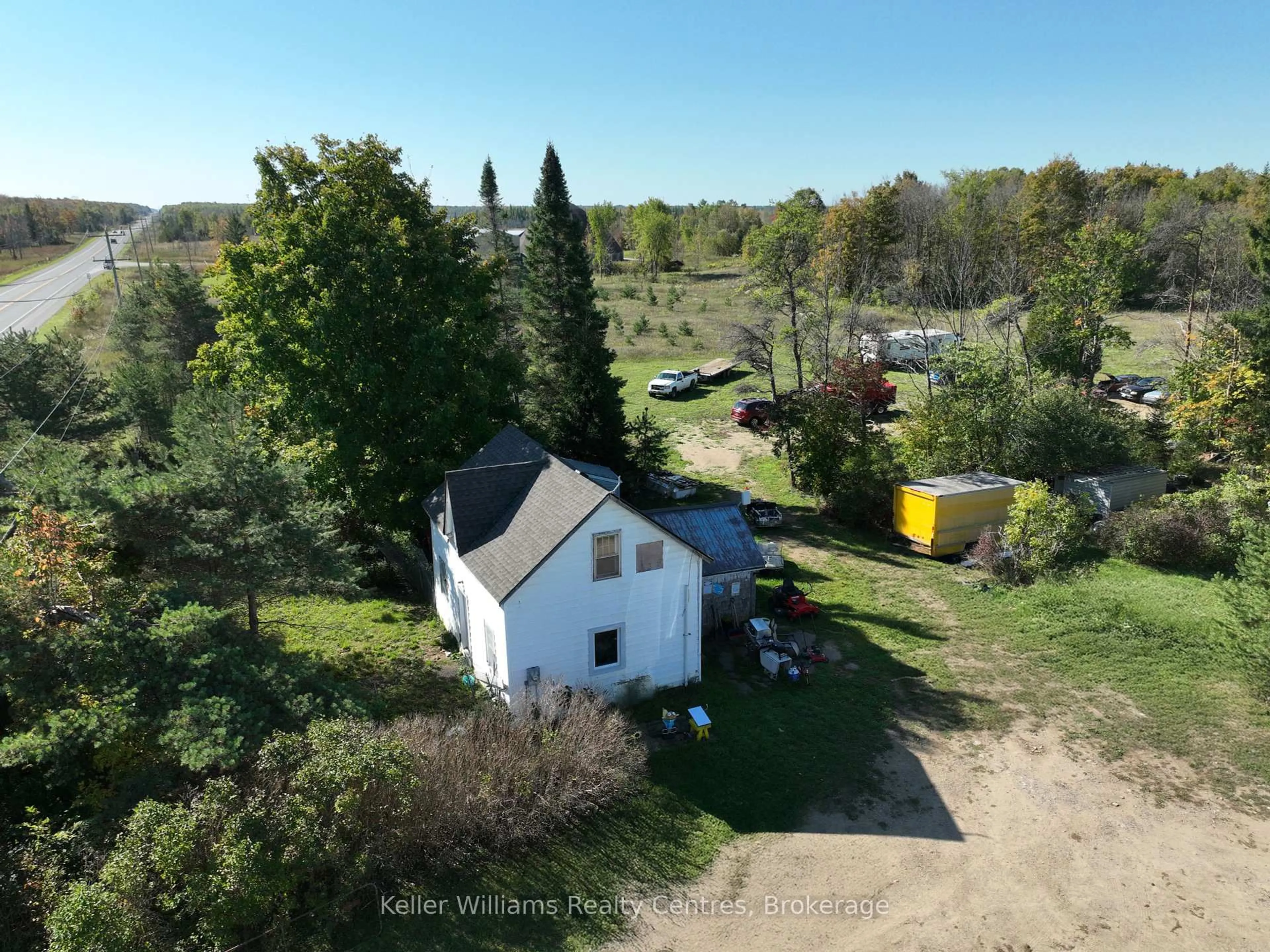 A pic from outside/outdoor area/front of a property/back of a property/a pic from drone, unknown for 19528 Highway 6, South Bruce Peninsula Ontario N0H 2T0