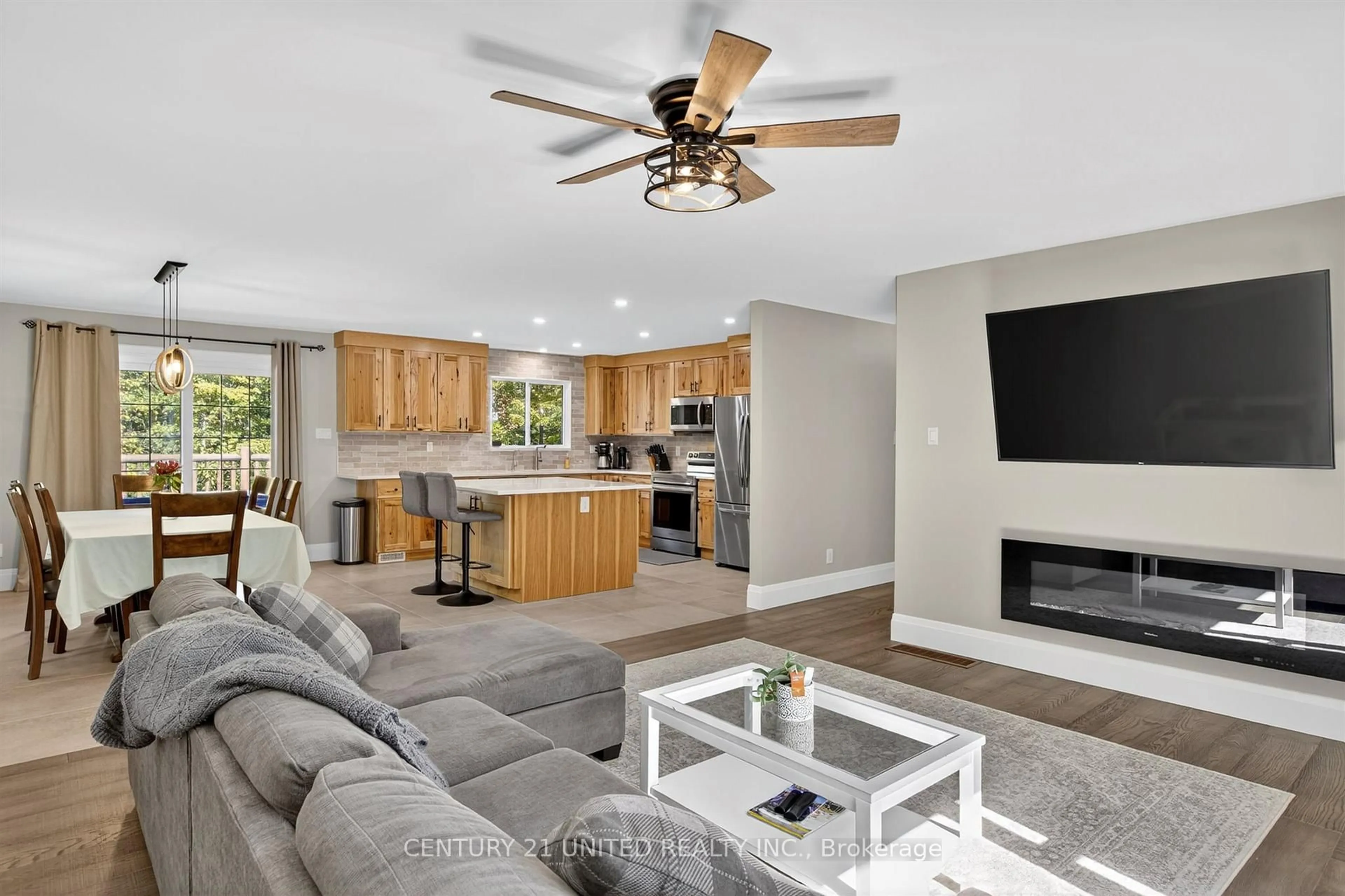 Open concept kitchen, unknown for 5 Fire Route 46, Trent Lakes Ontario K0L 1J0