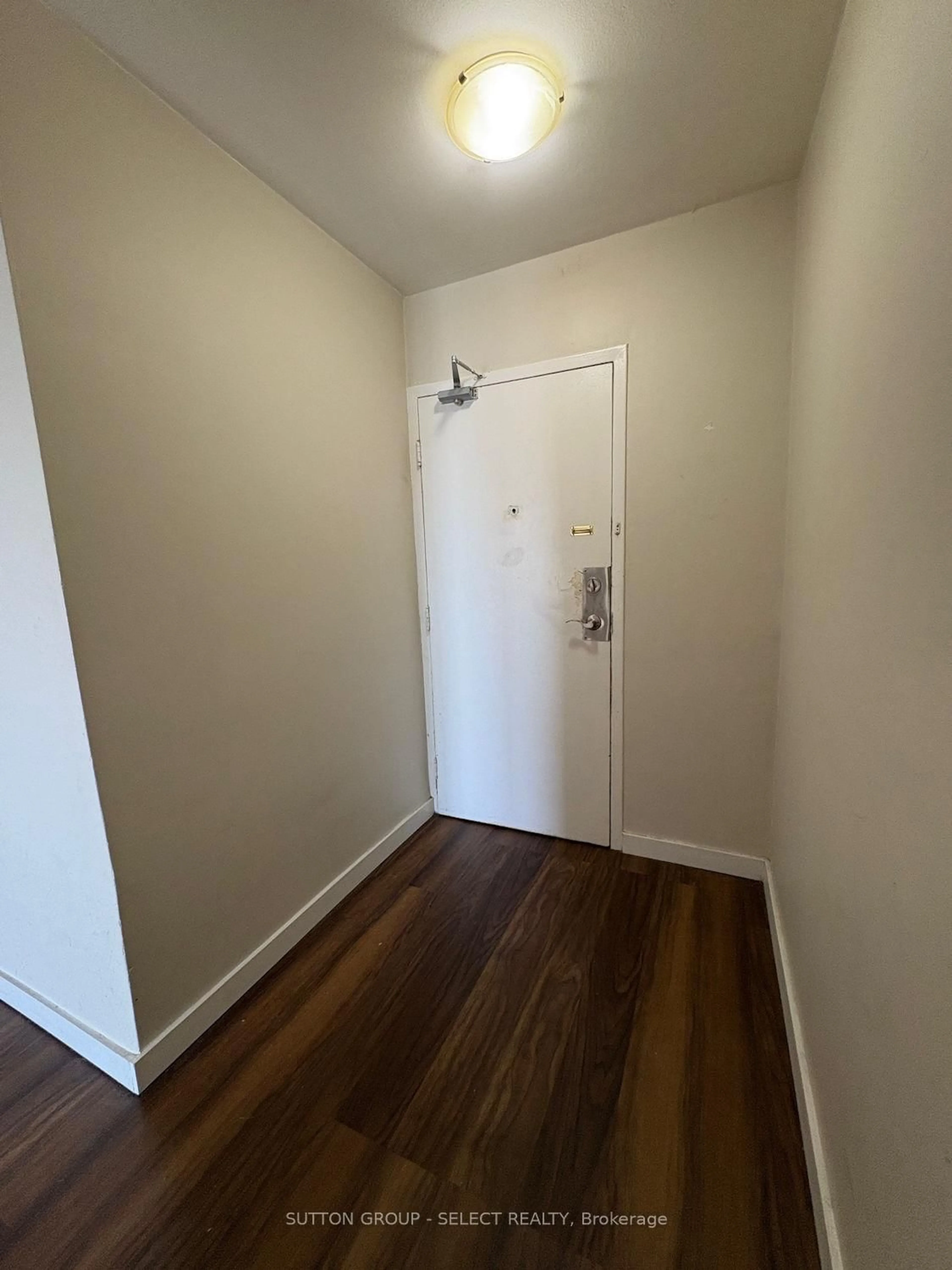 A pic of a room for 563 Mornington Ave #605, London East Ontario N5Y 4T8