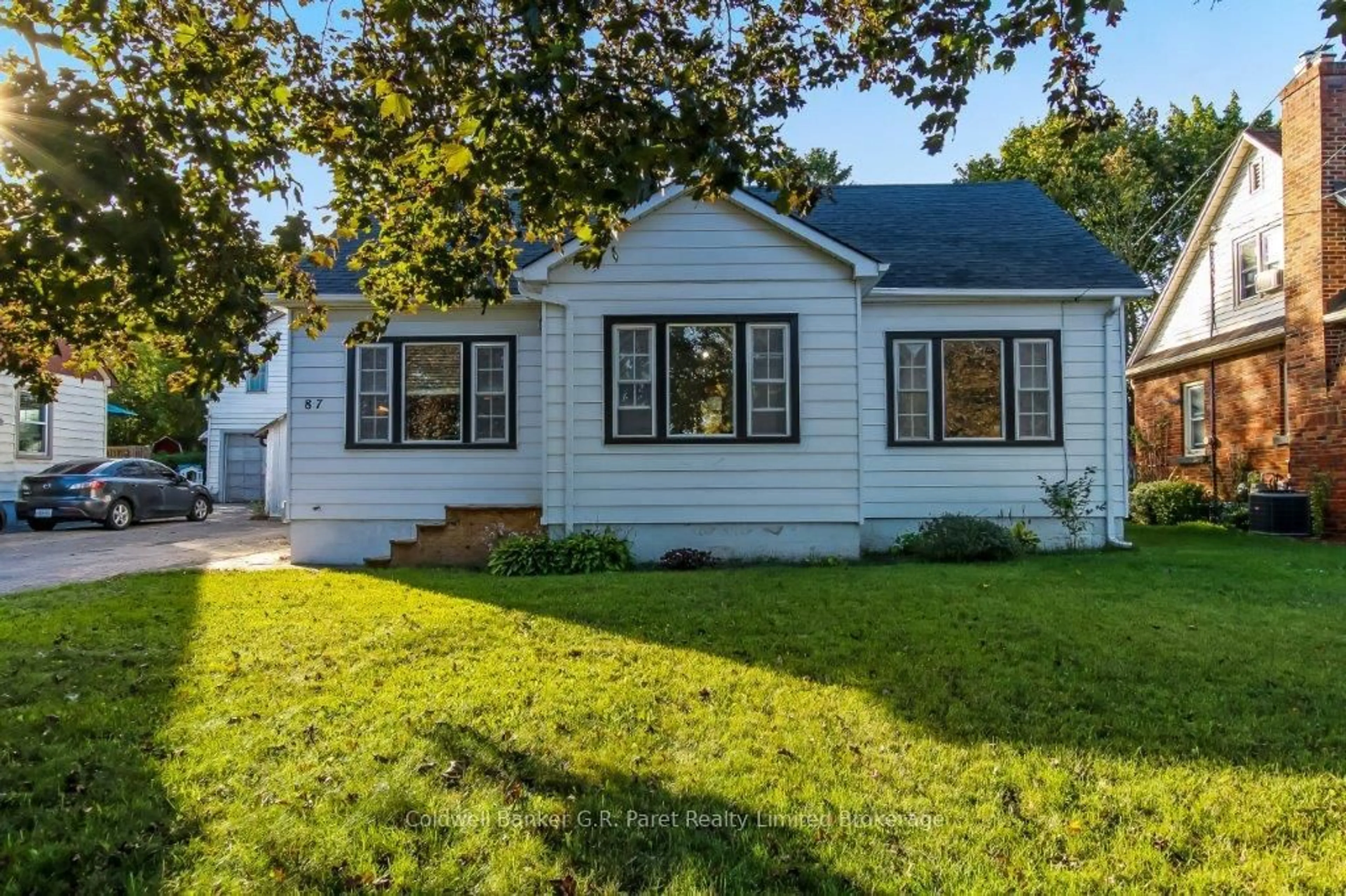 Home with vinyl exterior material, street for 87 Vienna Rd, Tillsonburg Ontario N4G 3C9