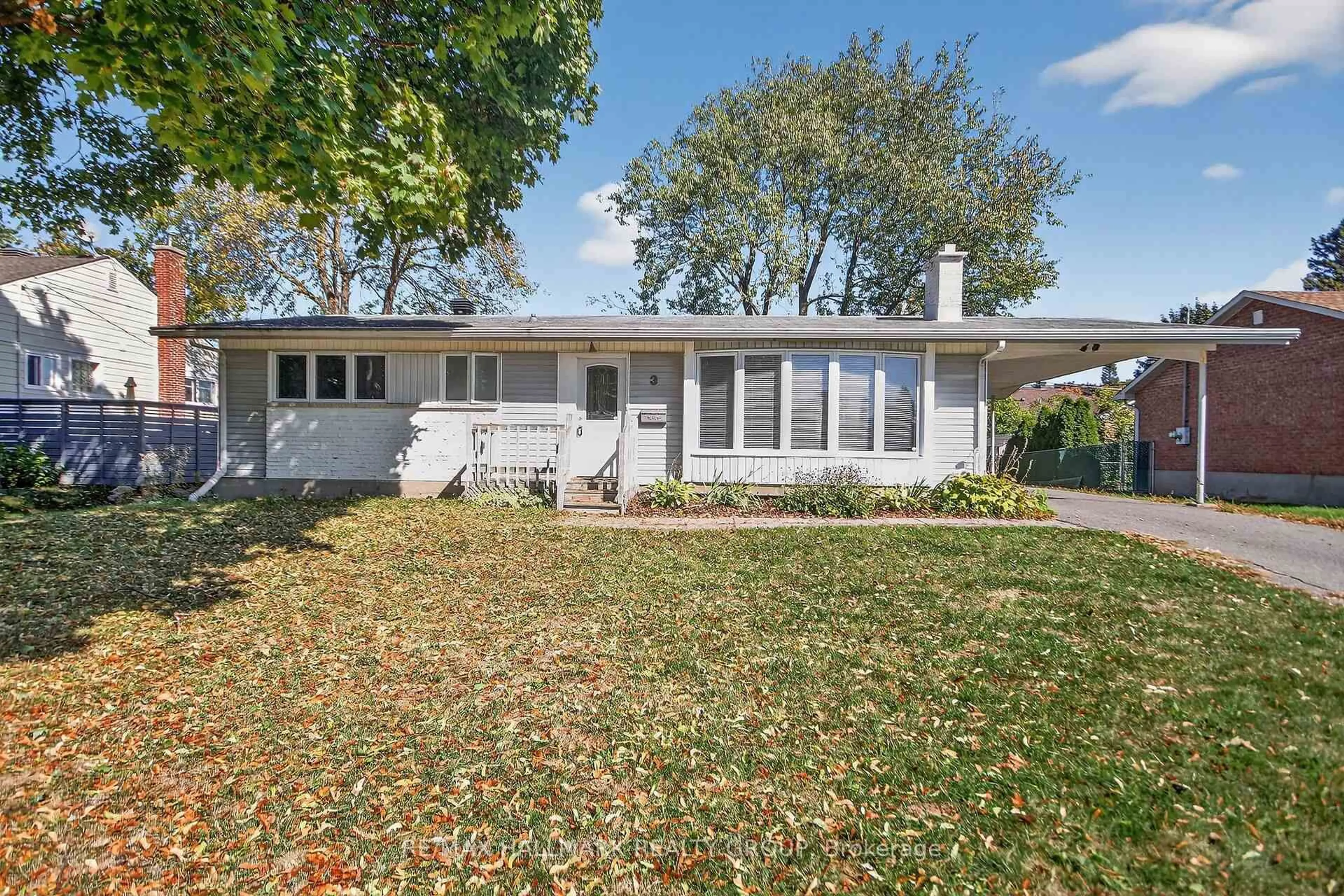 Home with vinyl exterior material, street for 3 Sutton Pl, Ottawa Ontario K2E 5G1