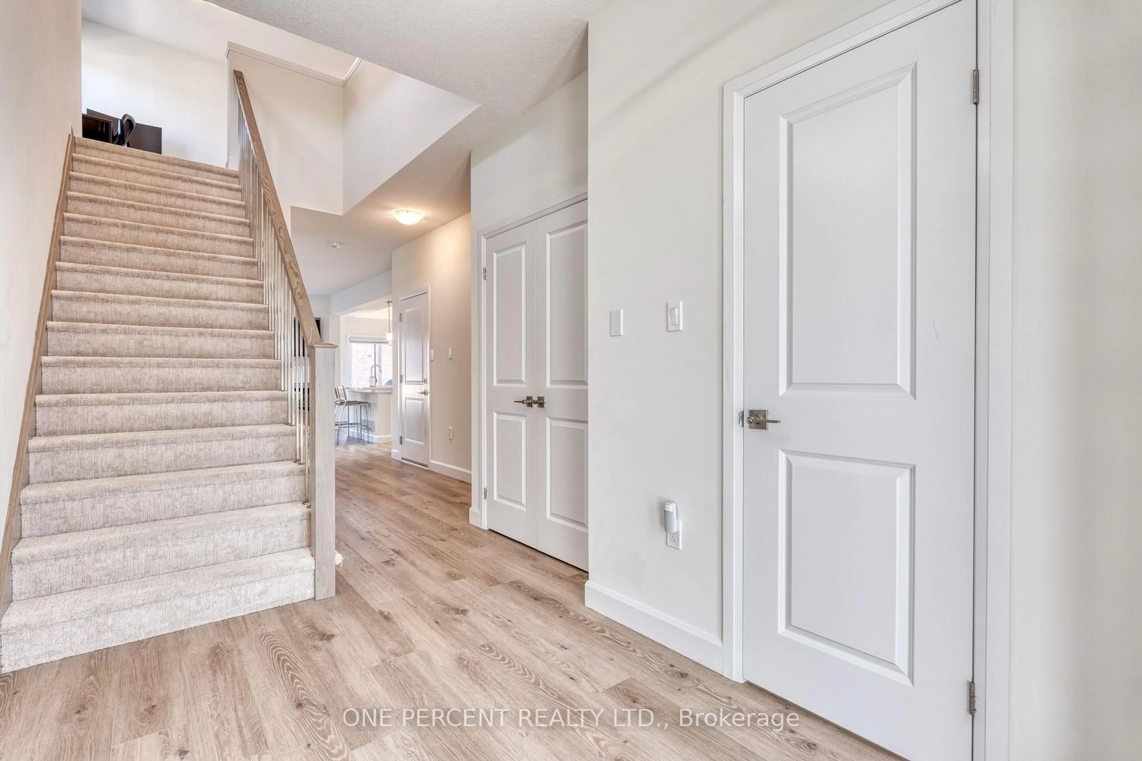 Indoor entryway for 24 Southam Lane, Hamilton Ontario L9C 0E9