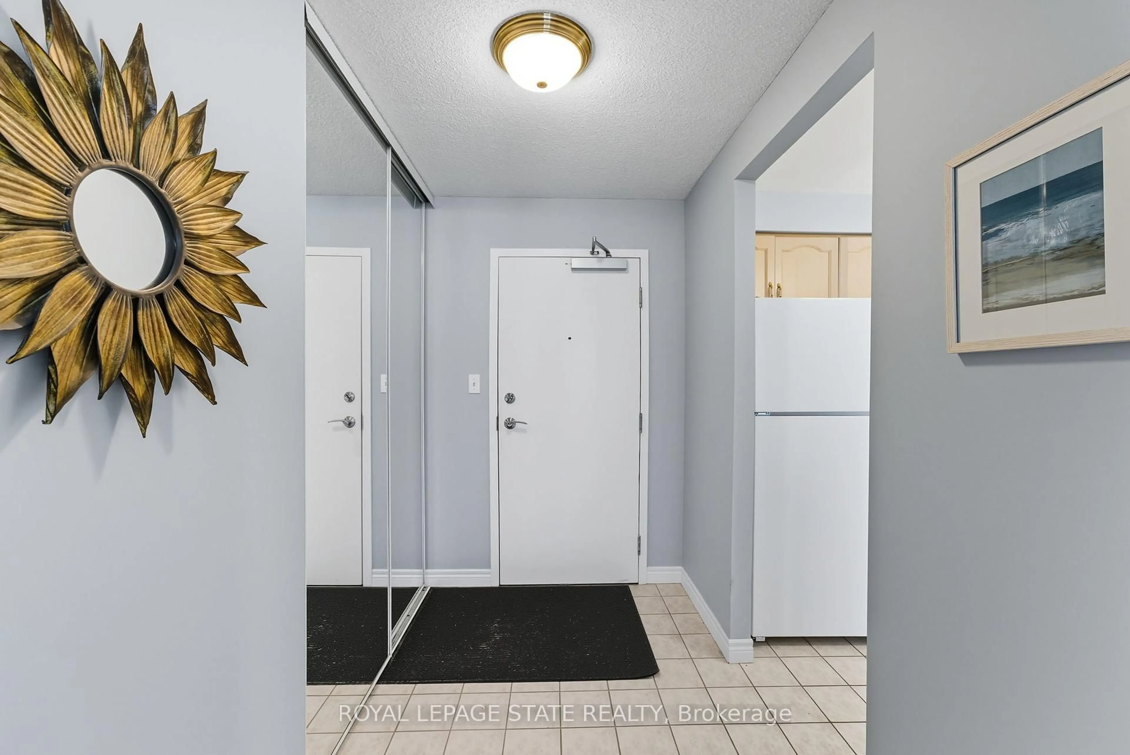 Unknown for 5 Ogilvie St #306, Hamilton Ontario L9H 2S1