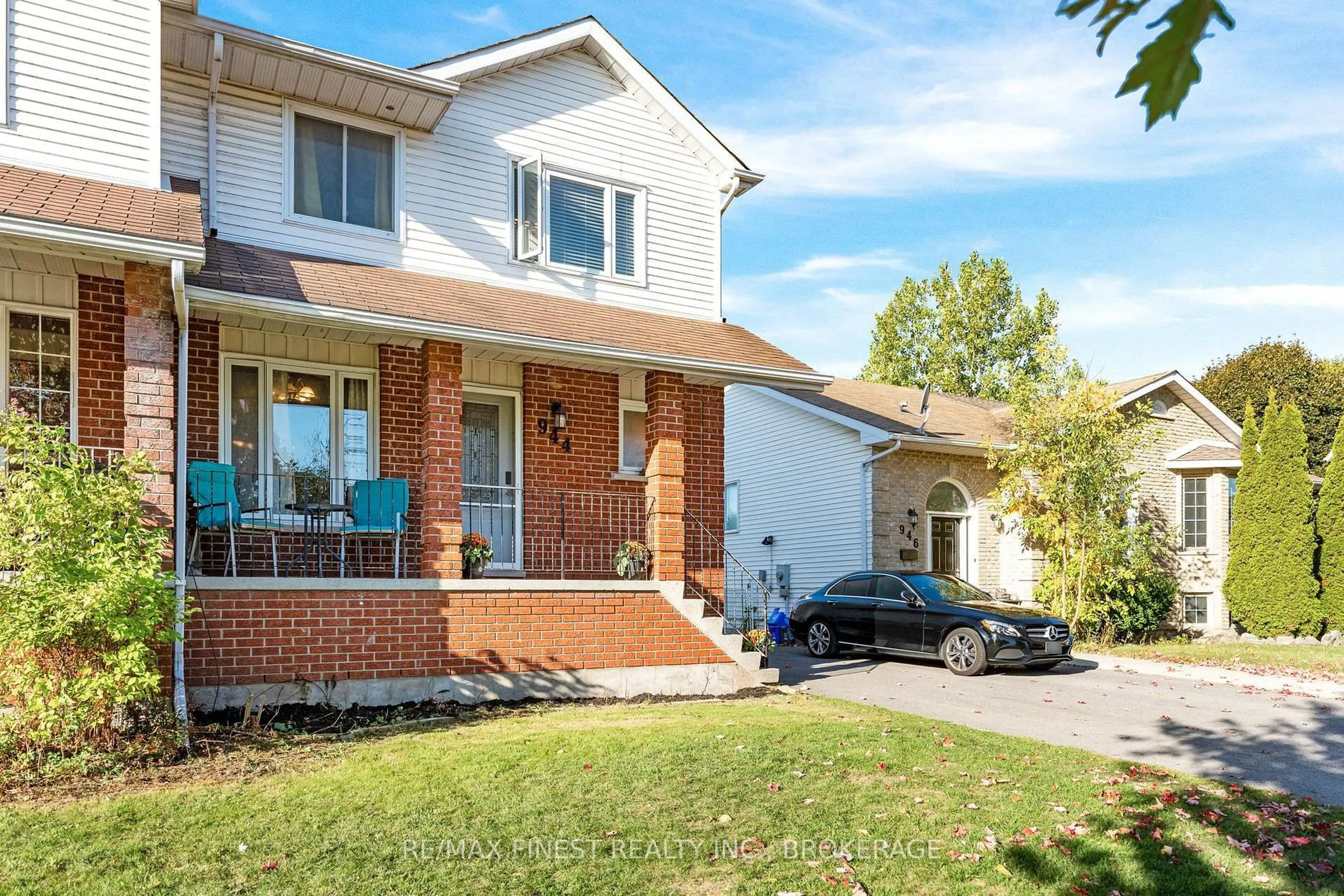 Home with brick exterior material, street for 944 Warburton Cres, Kingston Ontario K7M 8L1