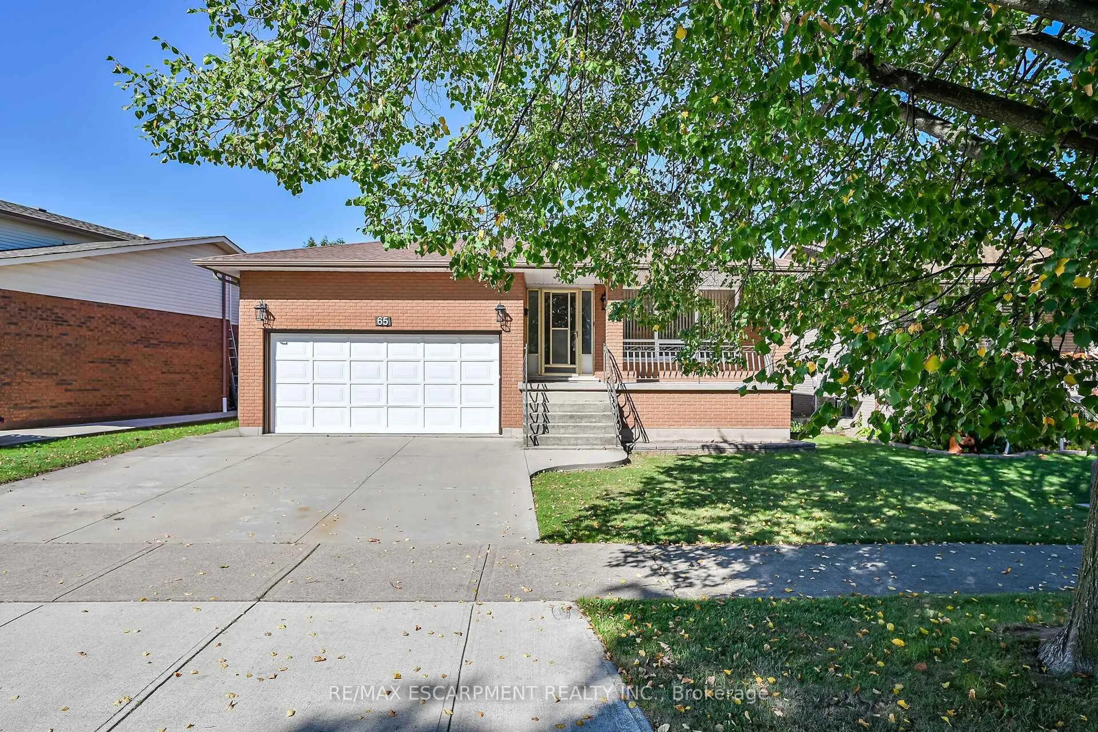 Home with brick exterior material, street for 65 Ellington Ave, Hamilton Ontario L8E 3T5