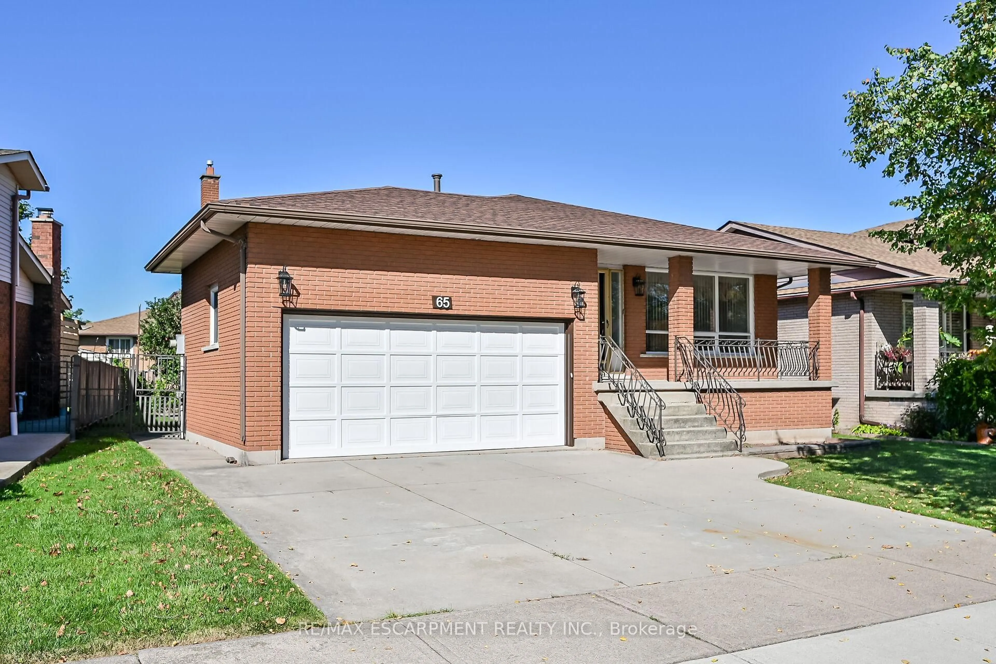 Home with brick exterior material, street for 65 Ellington Ave, Hamilton Ontario L8E 3T5