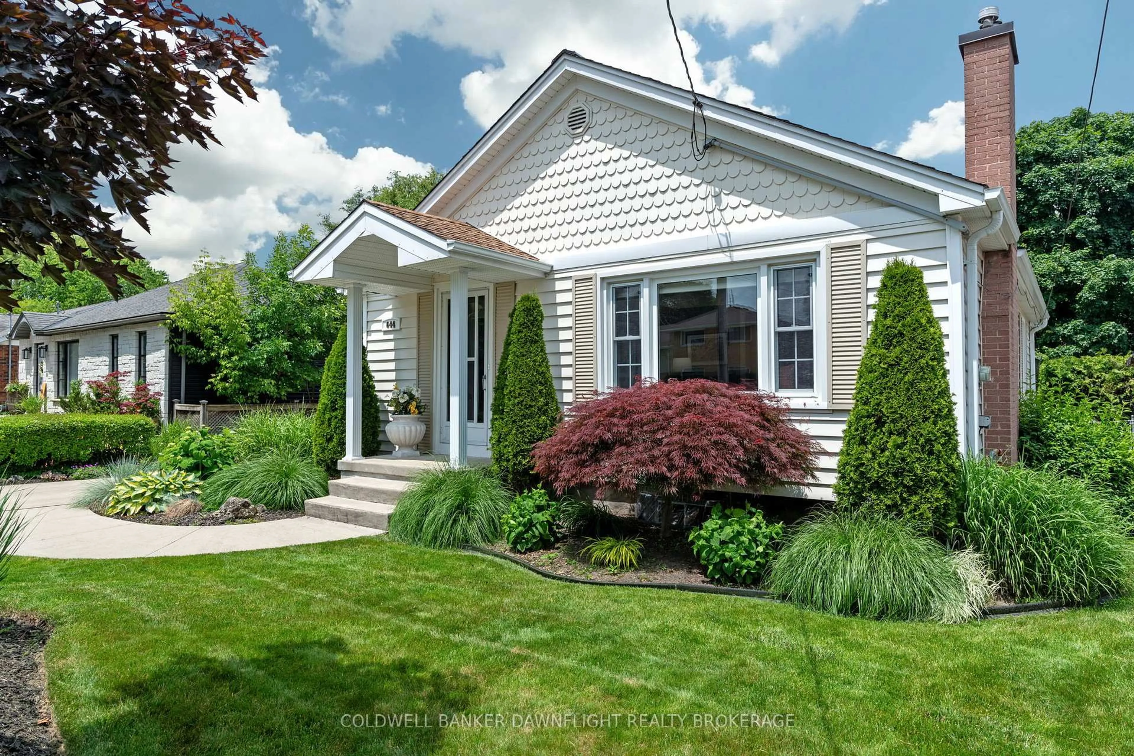 Home with vinyl exterior material, street for 644 Percy St, London South Ontario N6C 2L7