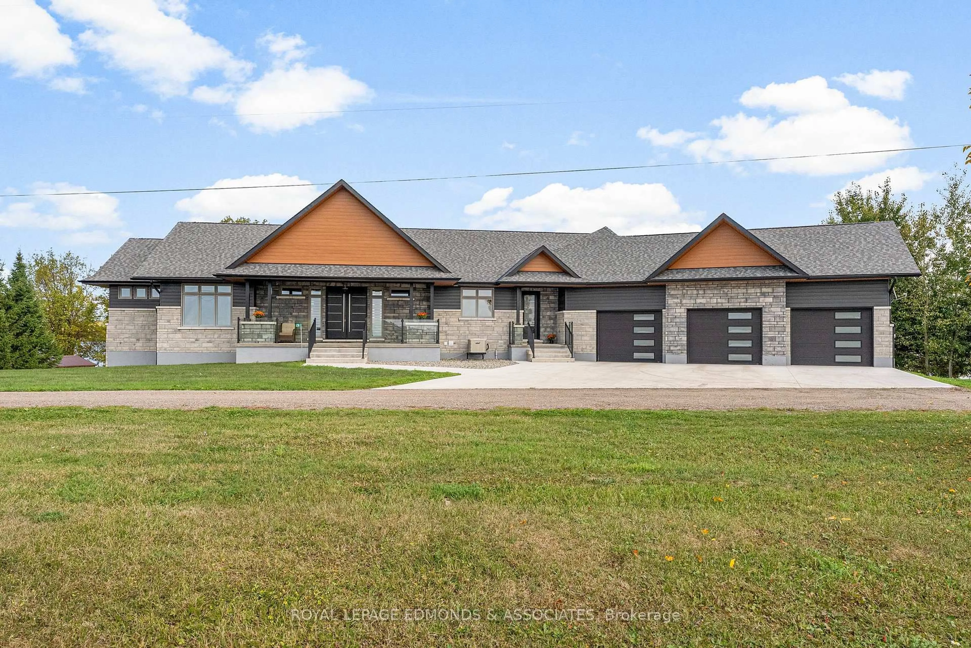 Unknown for 231 Finnerty Rd, Cobden Ontario K0J 1K0