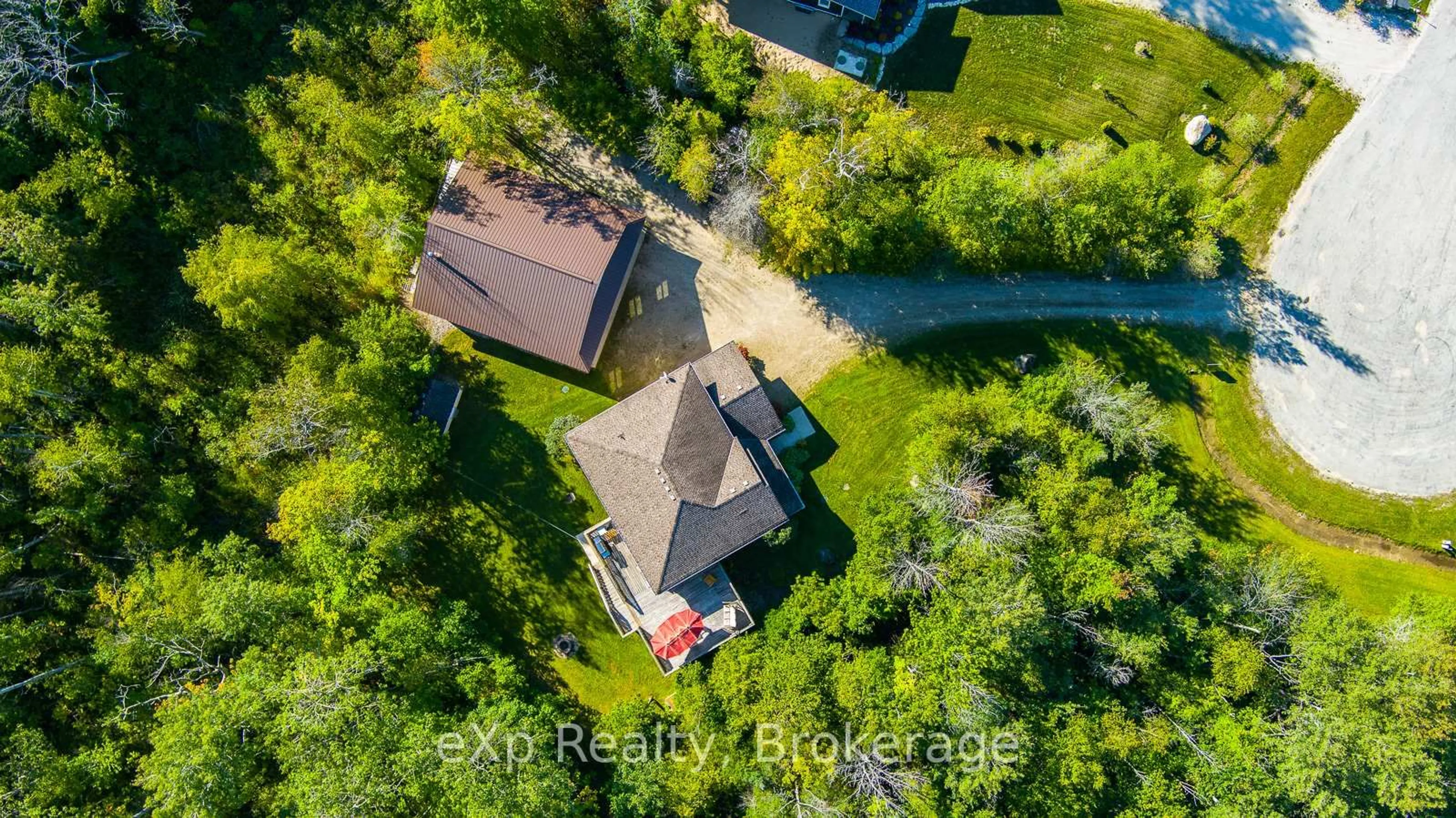 A pic from outside/outdoor area/front of a property/back of a property/a pic from drone, street for 98 Birch St, South Bruce Peninsula Ontario N0H 2G0