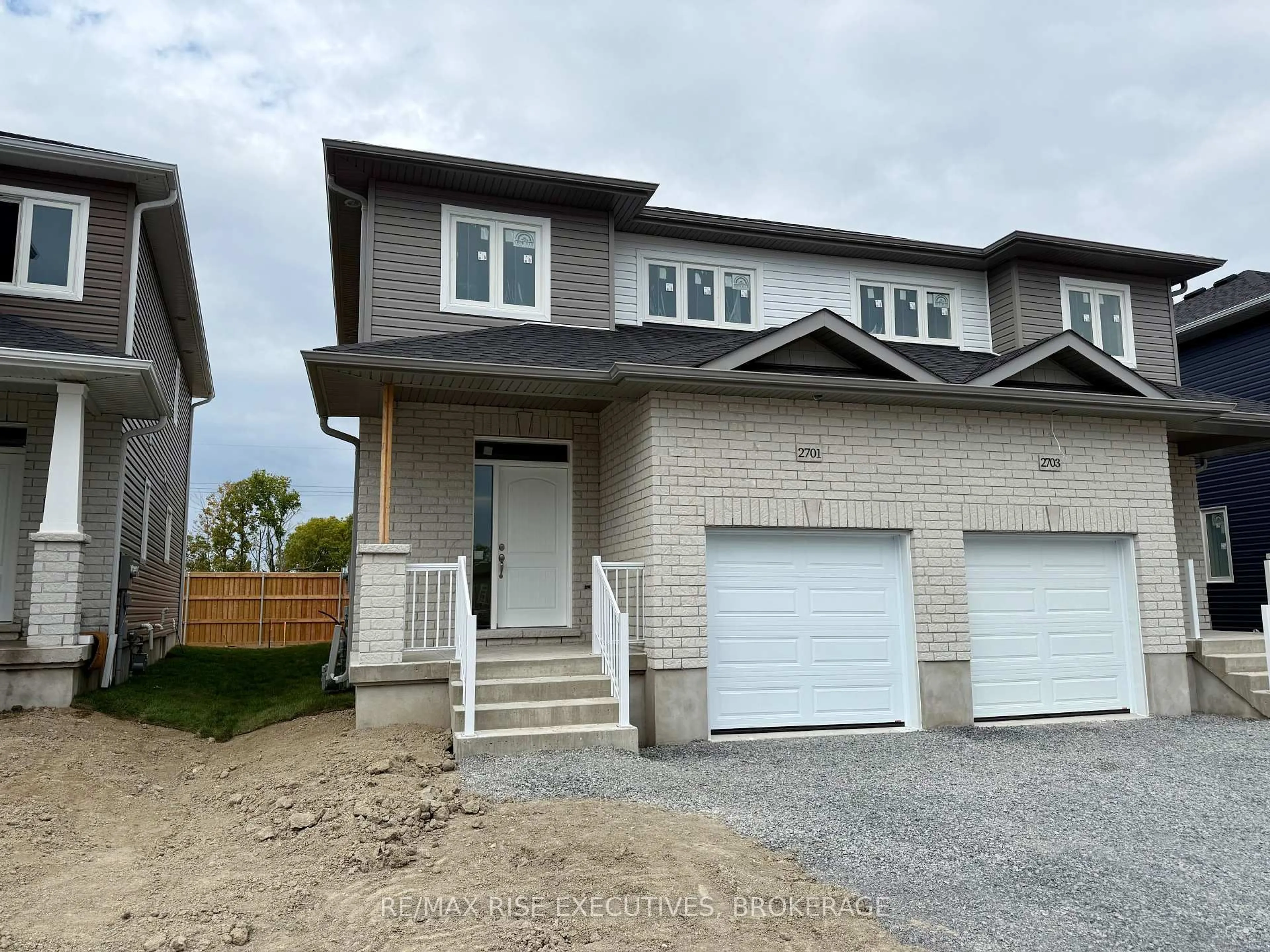 Unknown for 2701 Delmar St, Kingston Ontario K7P 0J1