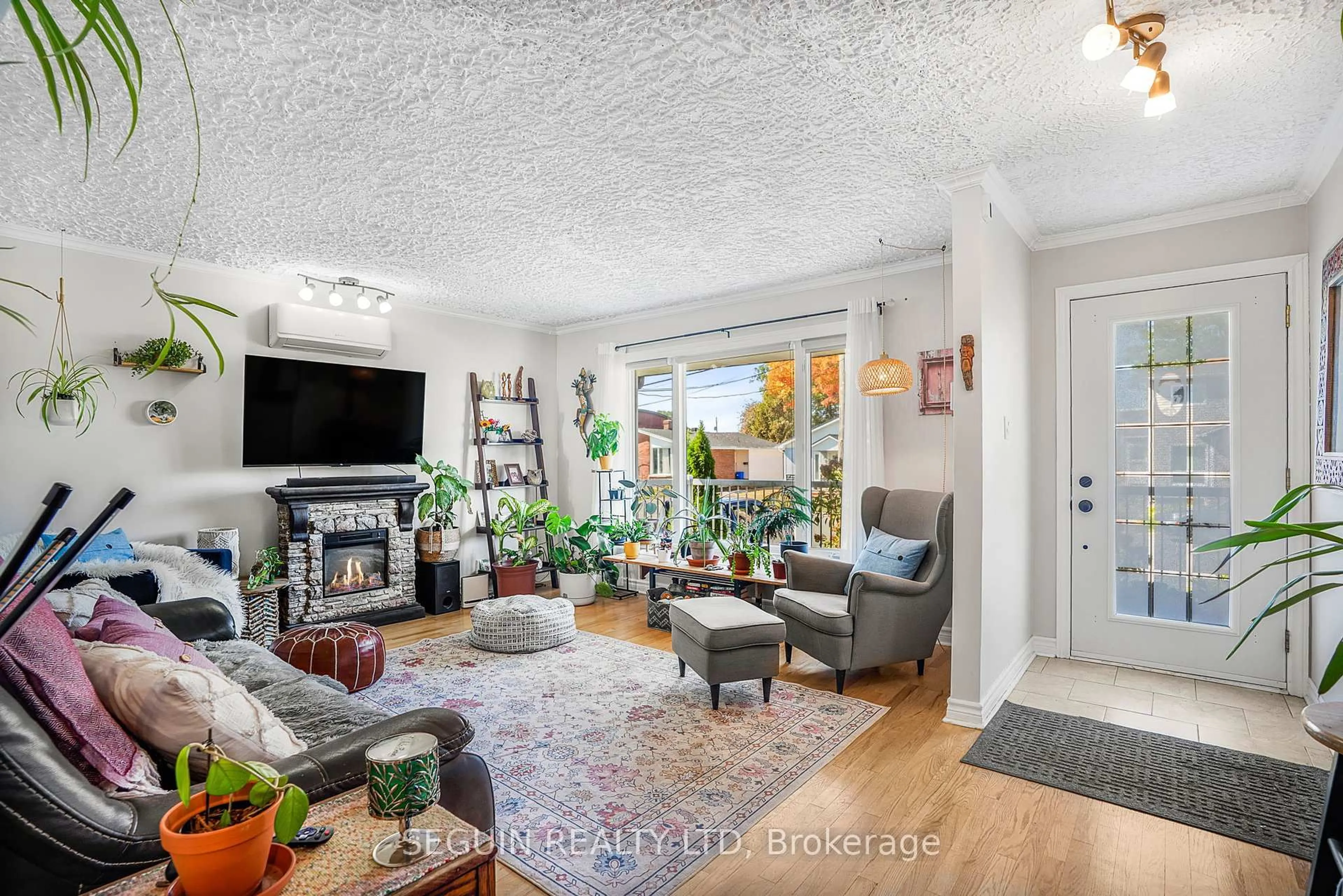 Living room with furniture, unknown for 301-303 Chamberlain St, Hawkesbury Ontario K6A 2G3