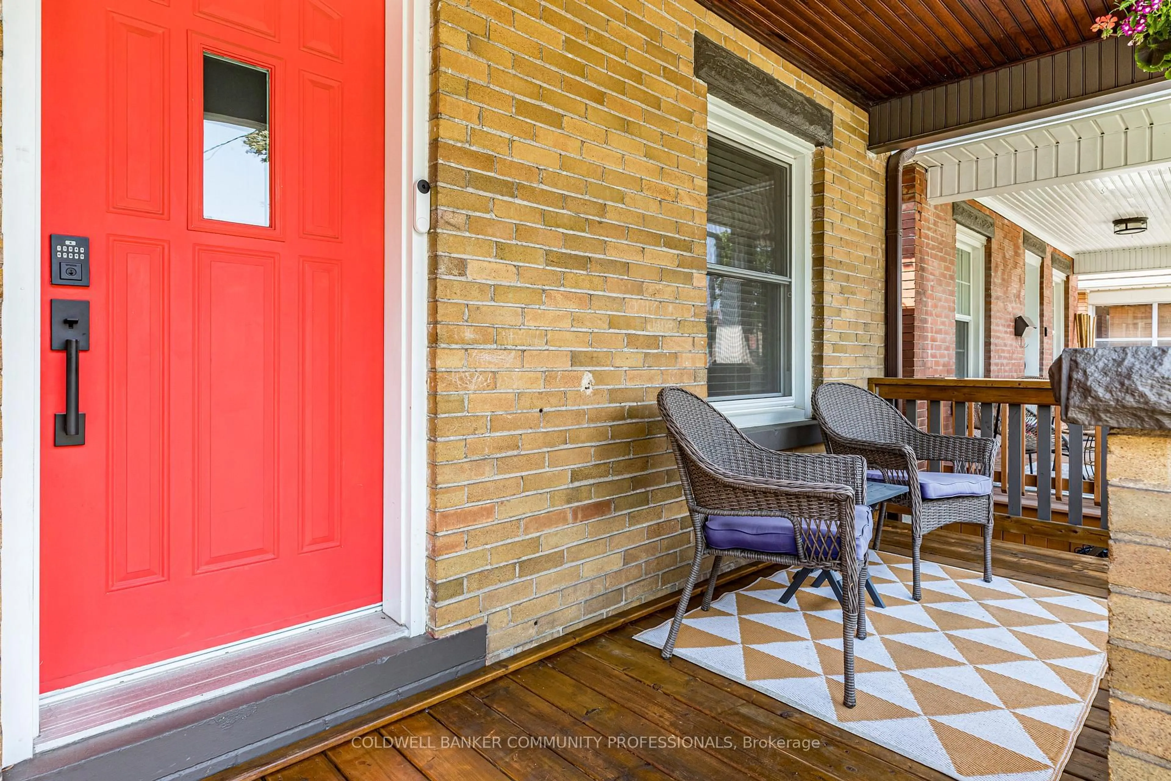 Unknown for 68 Graham Ave, Hamilton Ontario L8K 2M1