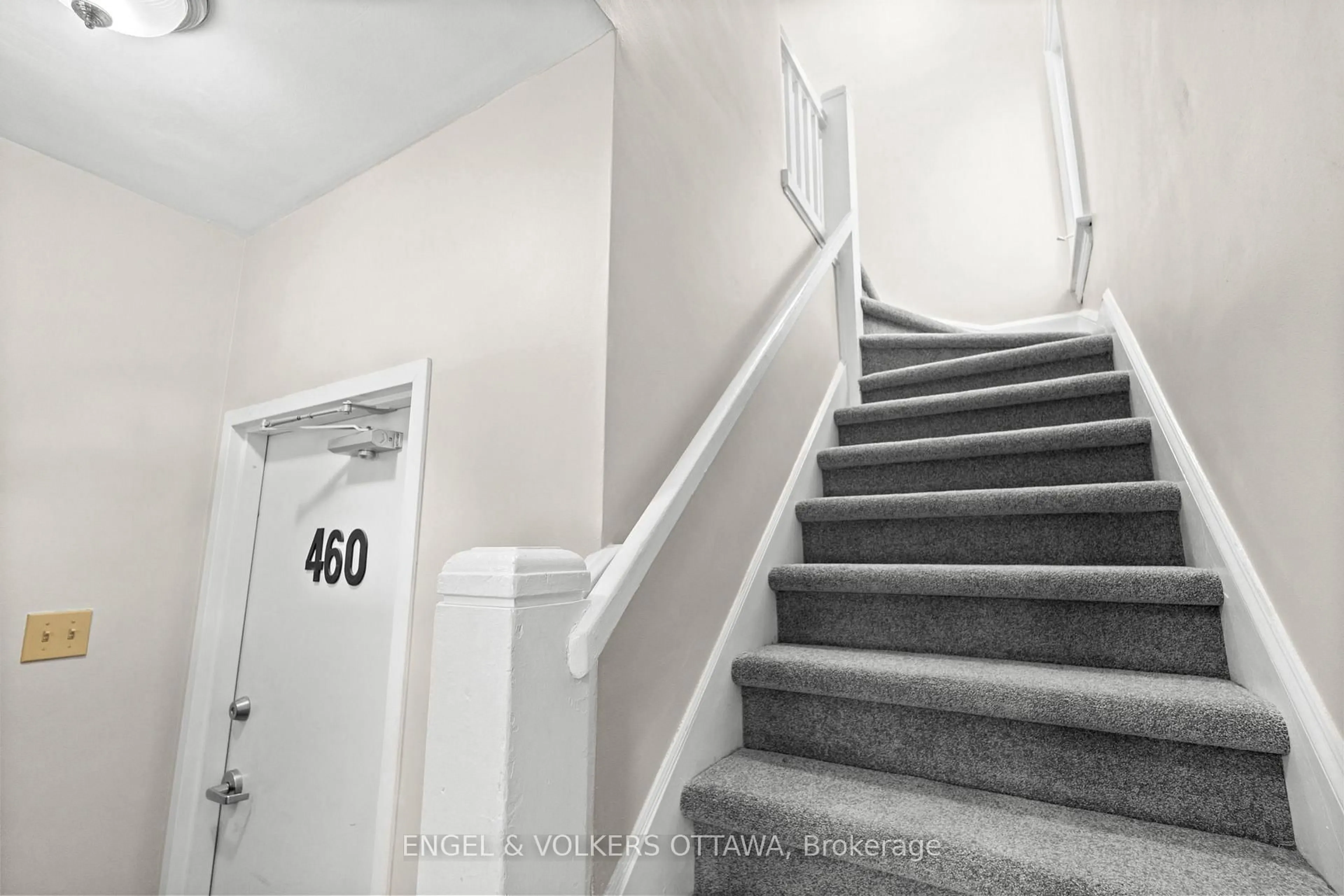 Stairs for 460 Holland Ave, Ottawa Ontario K1Y 0Z5