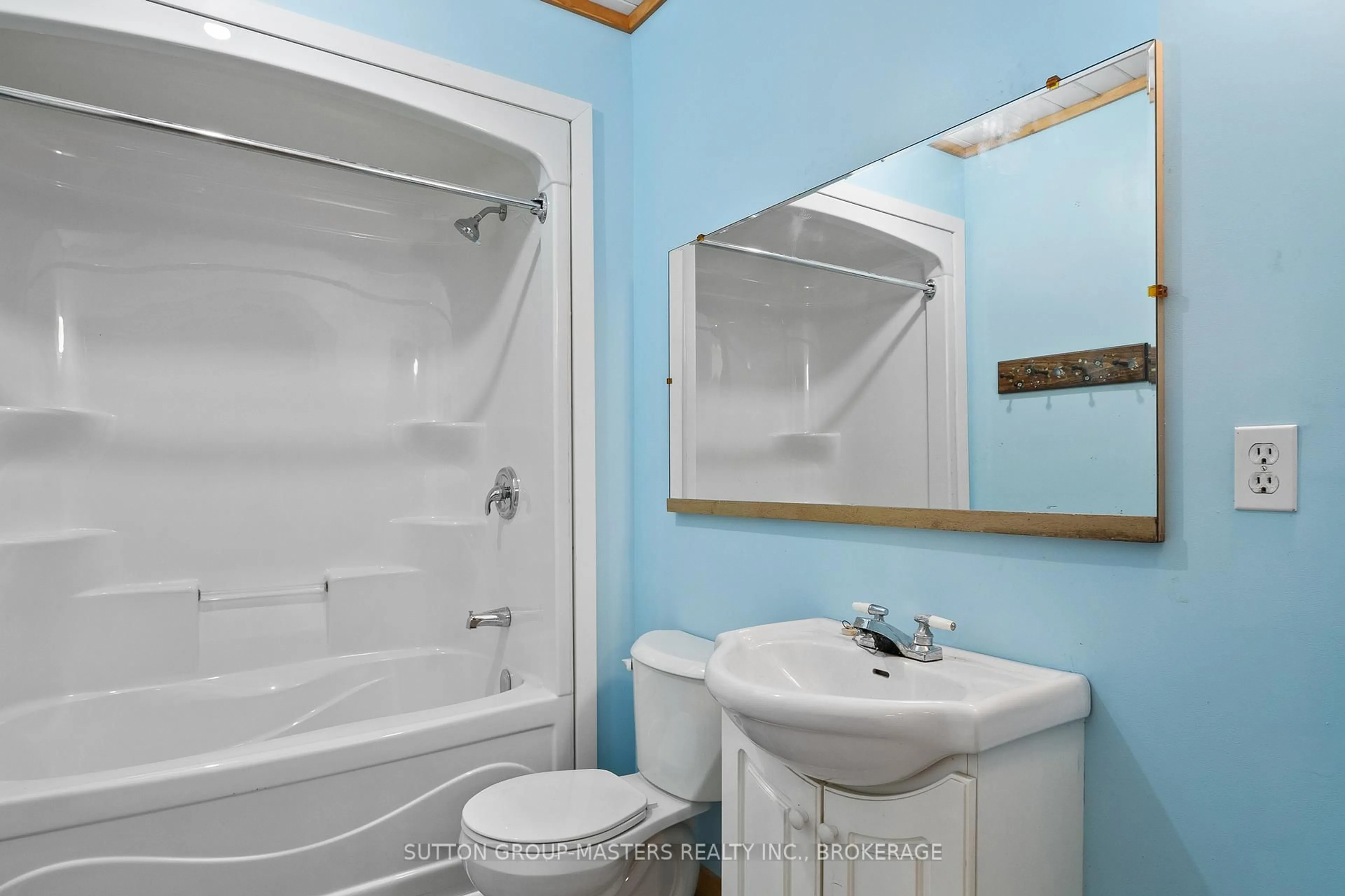 Standard bathroom, ceramic/tile floor for 2814 County Road 14 Rd, Kaladar Ontario K0K 1Z0