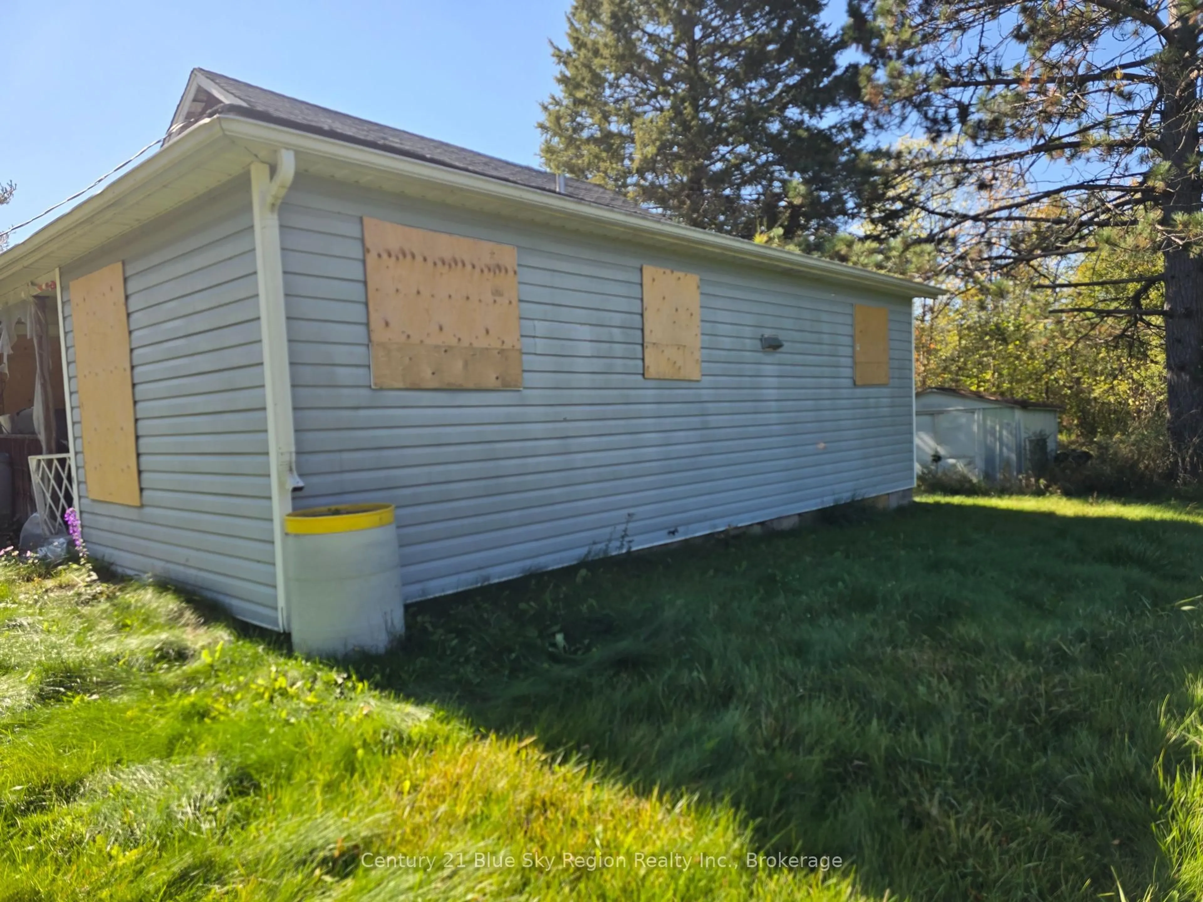 Shed for 1631B River Rd, Chisholm Ontario P0H 1B0