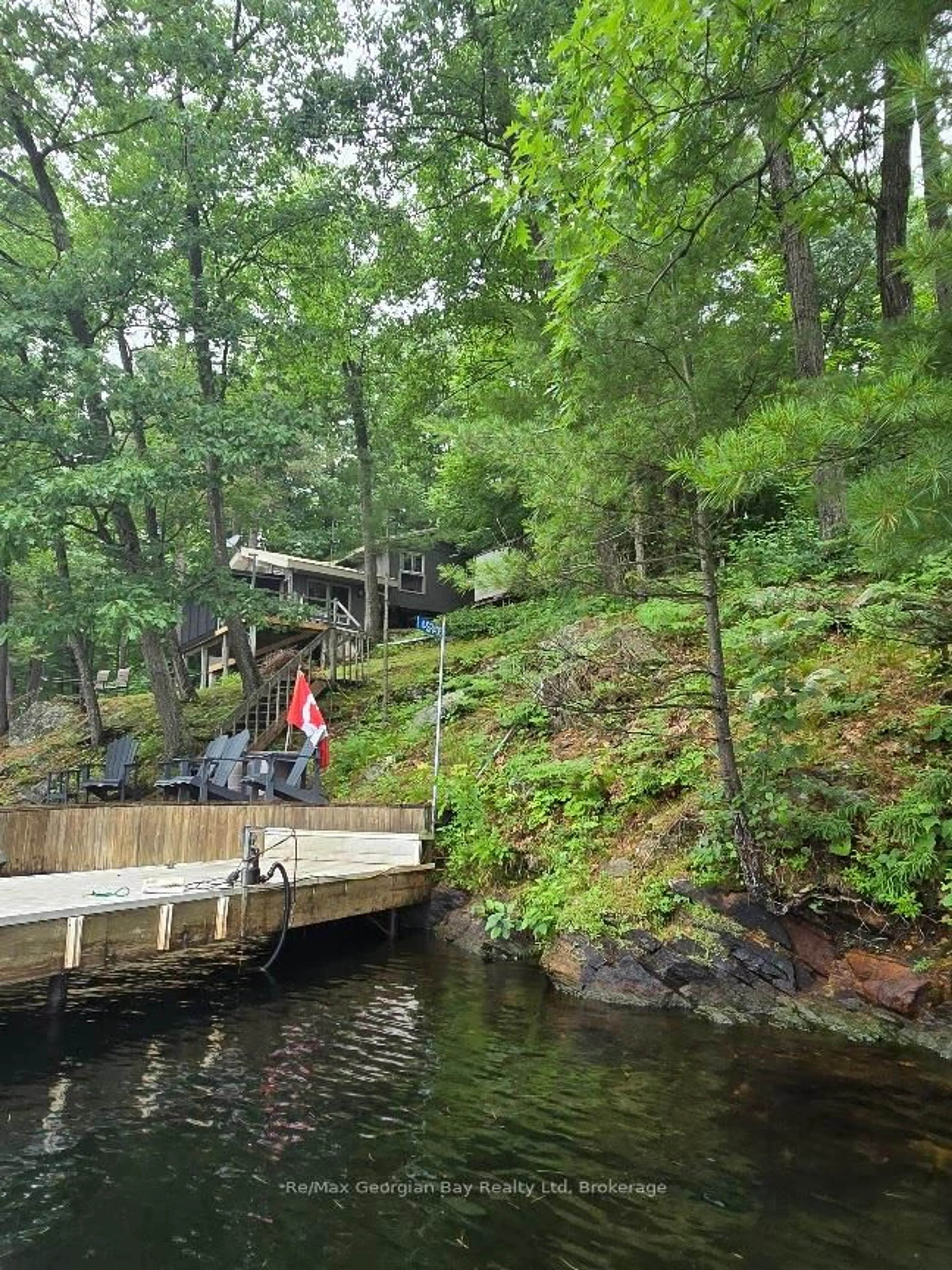 Unknown for 4 SR406 SEVERN RIVER, Muskoka Lakes Ontario L0K 1E0