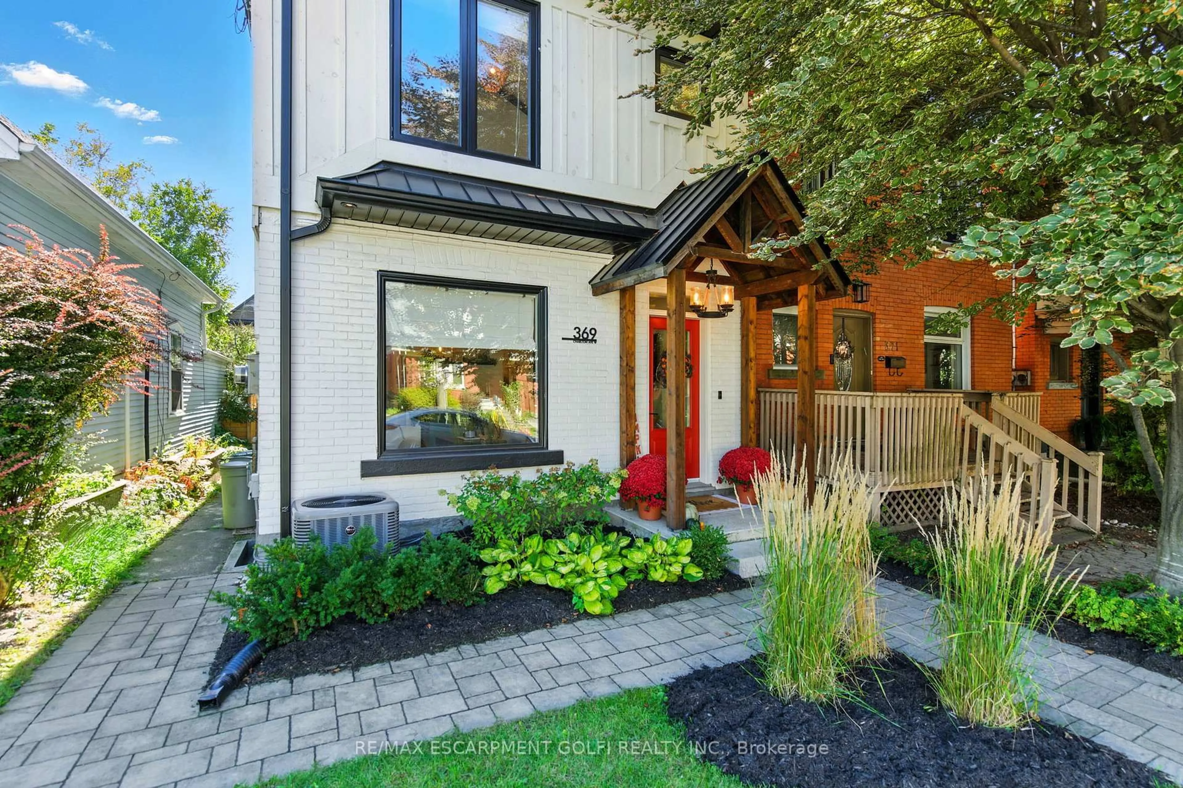 Home with brick exterior material, street for 369 Charlton Ave, Hamilton Ontario L8P 2E6