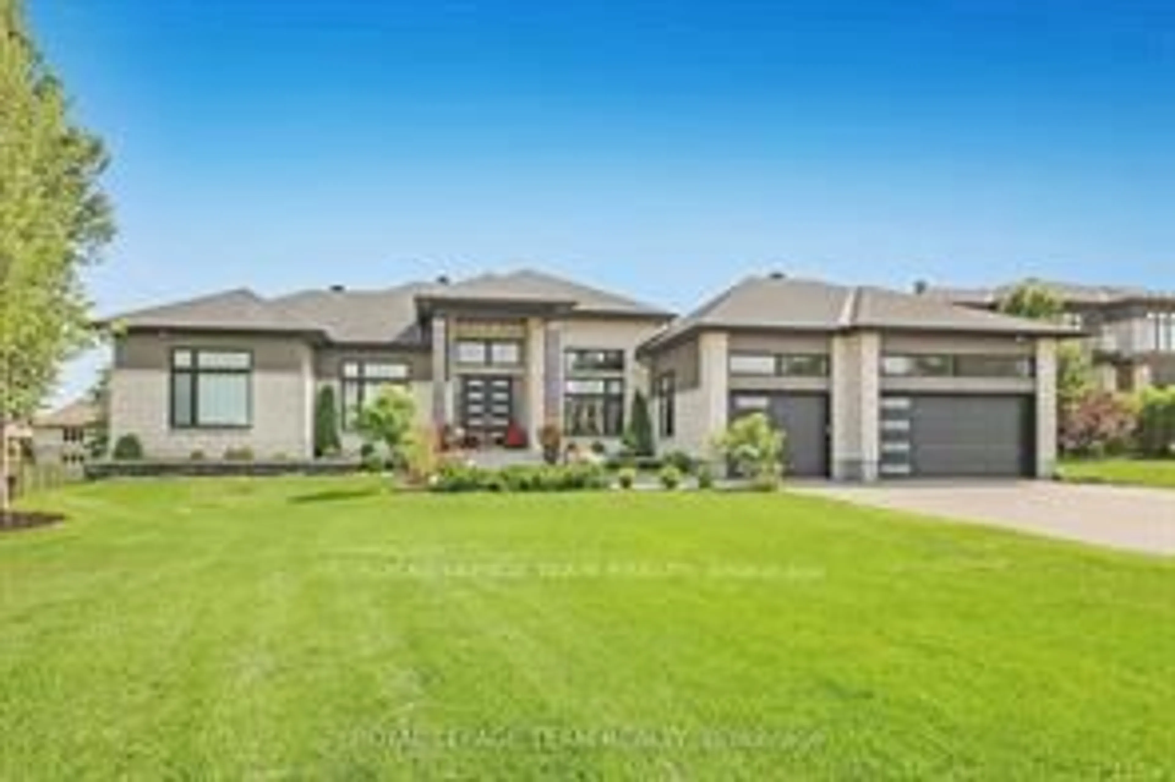 Home with brick exterior material, street for 525 LEIMERK Crt, Manotick Ontario K4M 0B2