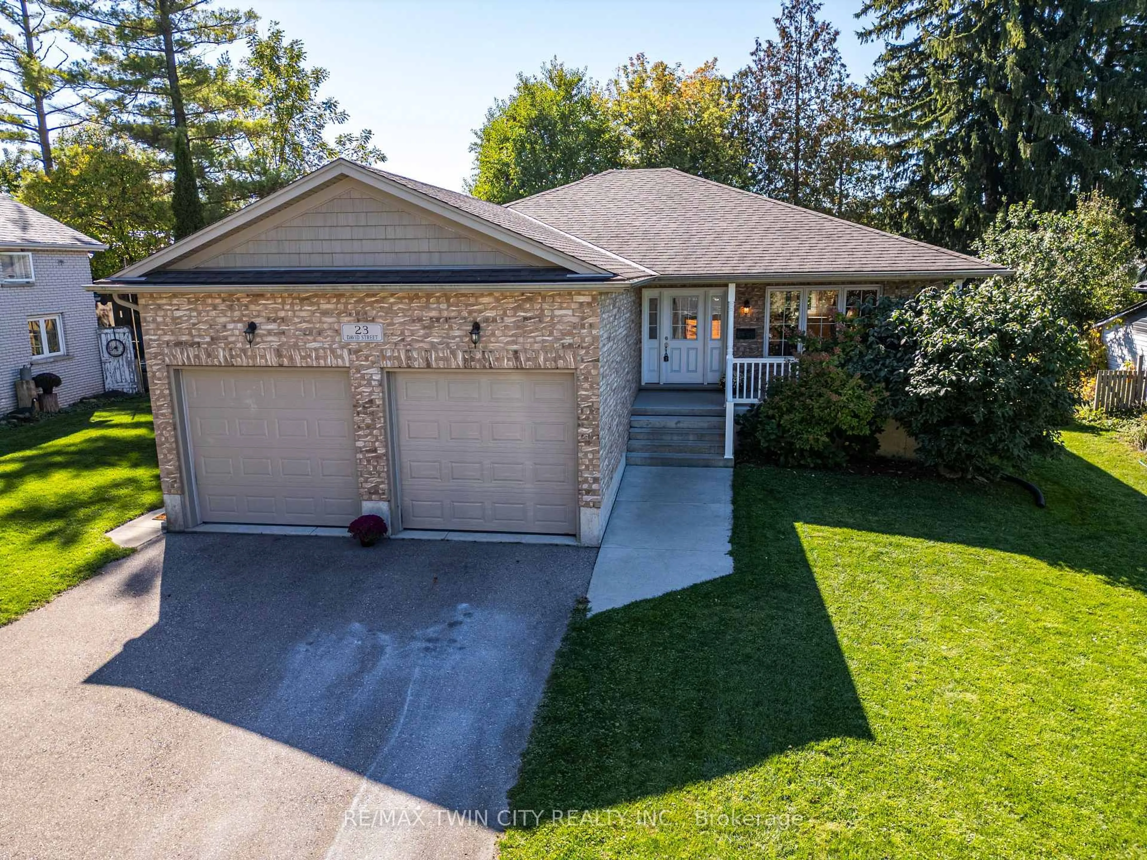 A pic from outside/outdoor area/front of a property/back of a property/a pic from drone, street for 23 David St, Wellesley Ontario N0B 2T0