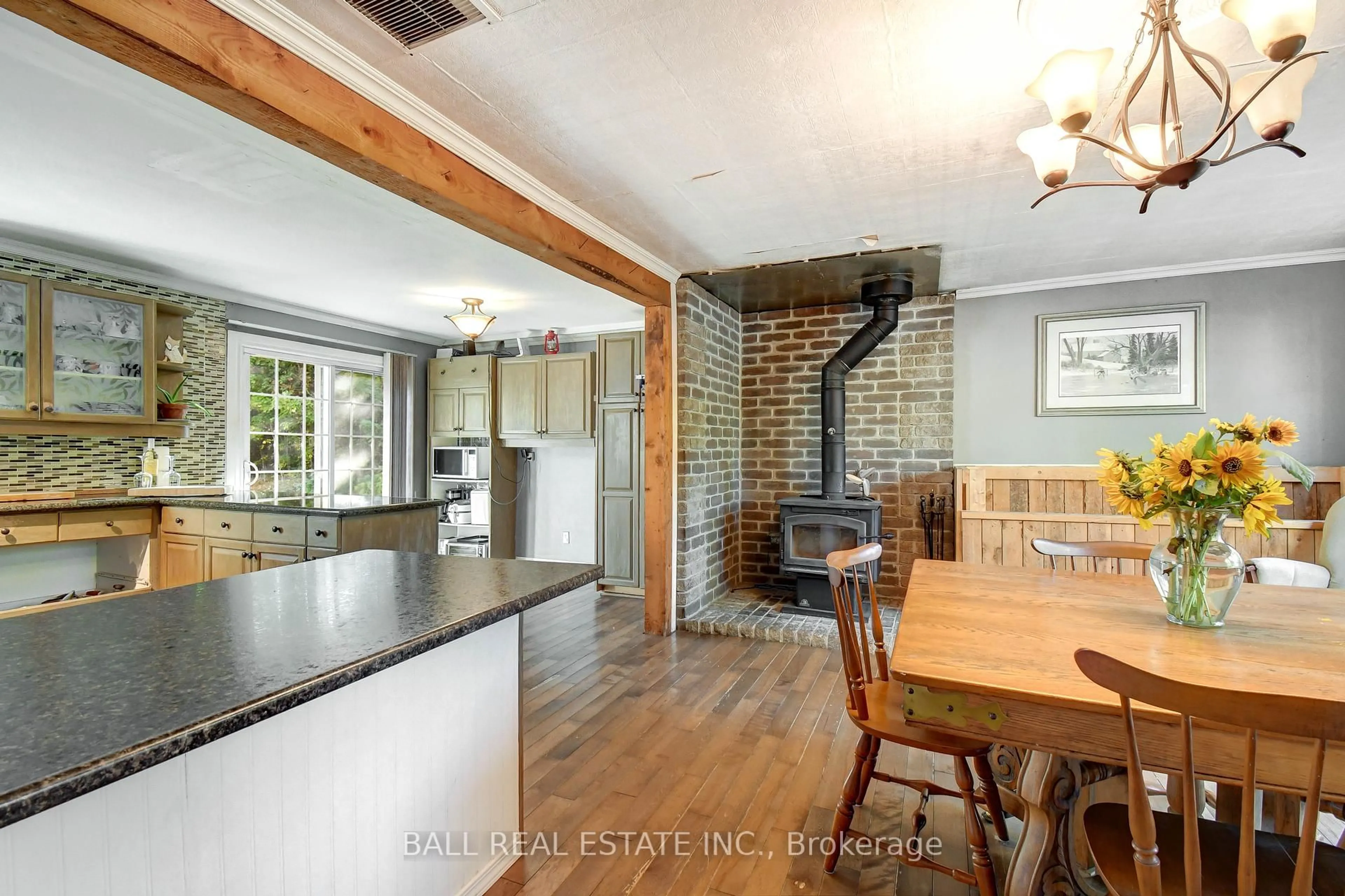 Open concept kitchen, unknown for 359 Storms Rd, Limoges Ontario K0K 2M0