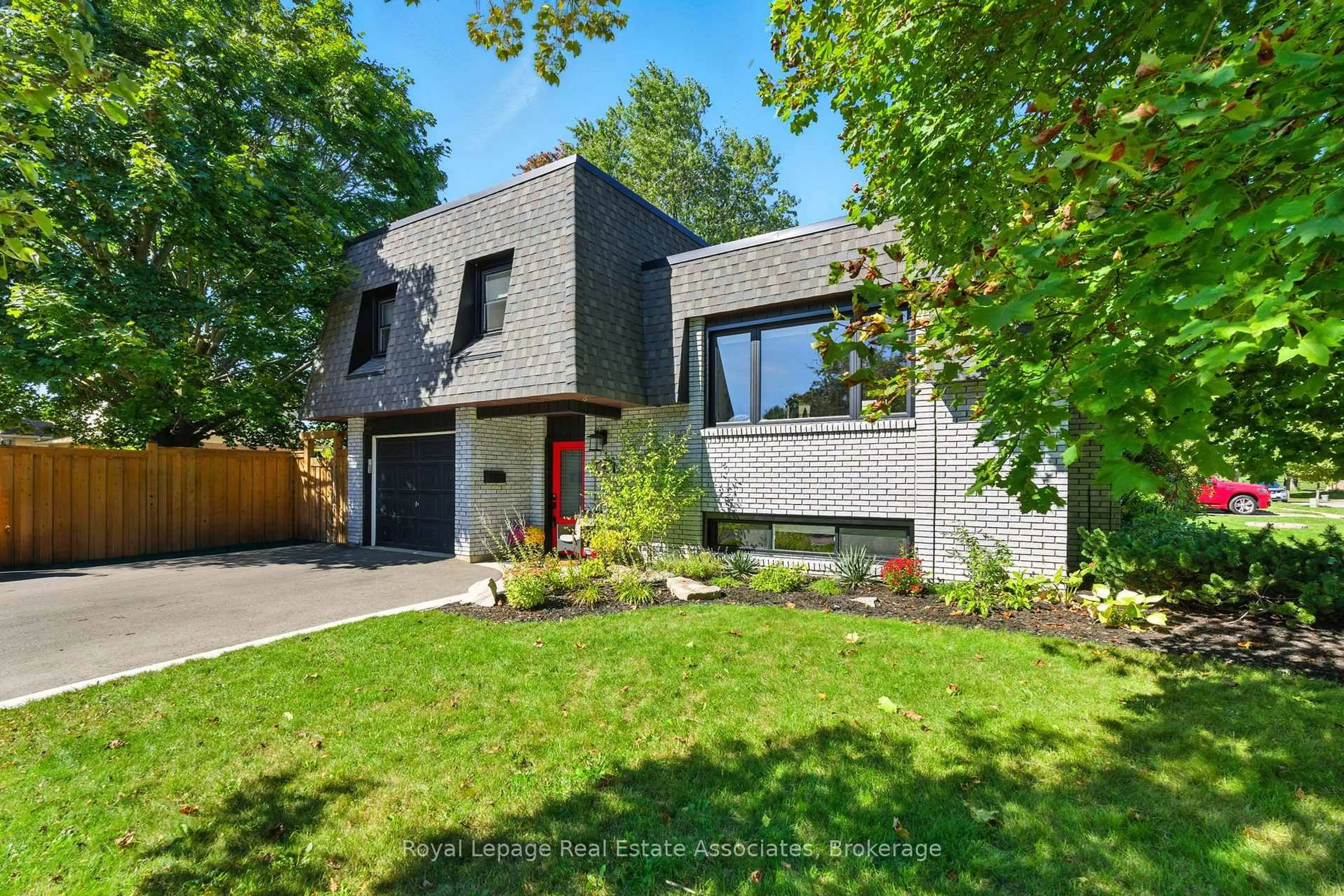 Home with brick exterior material, street for 4 Nashua Dr, Brantford Ontario N3P 1K9
