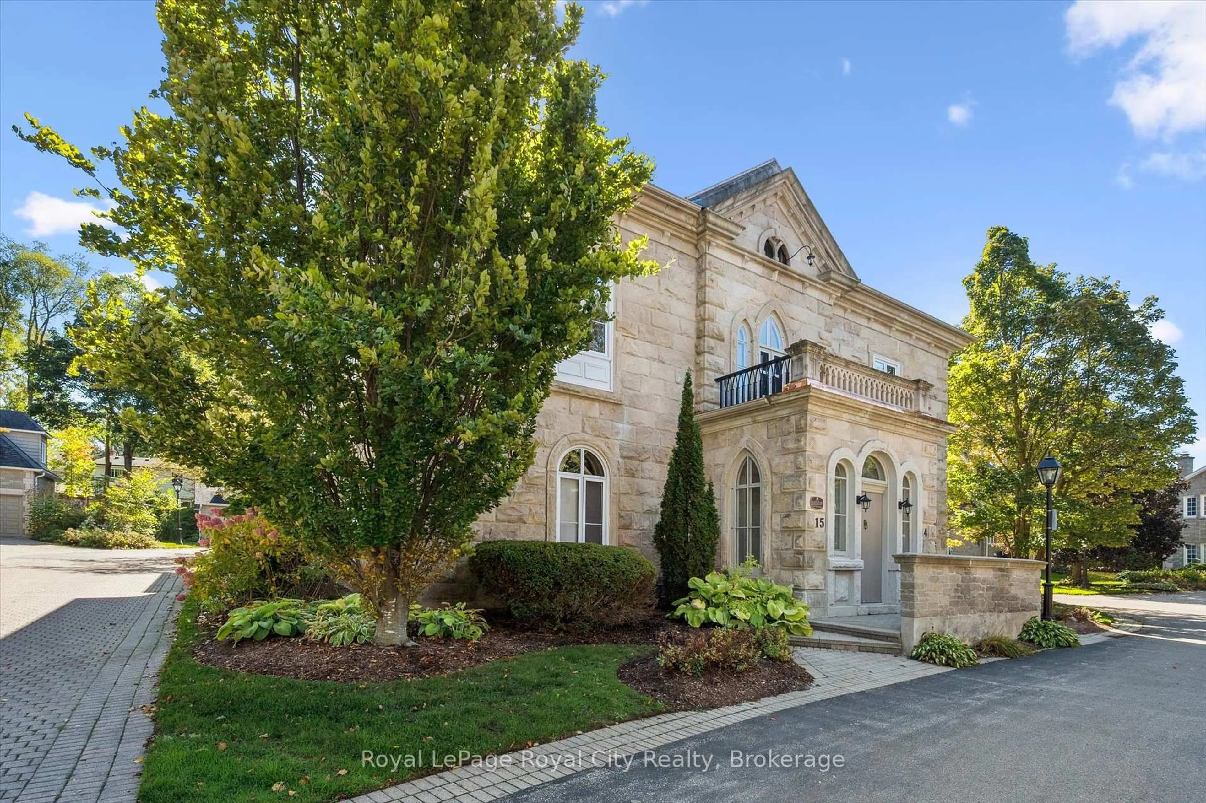 Unknown for 25 Manor Park Cres #15, Guelph Ontario N1G 1A2