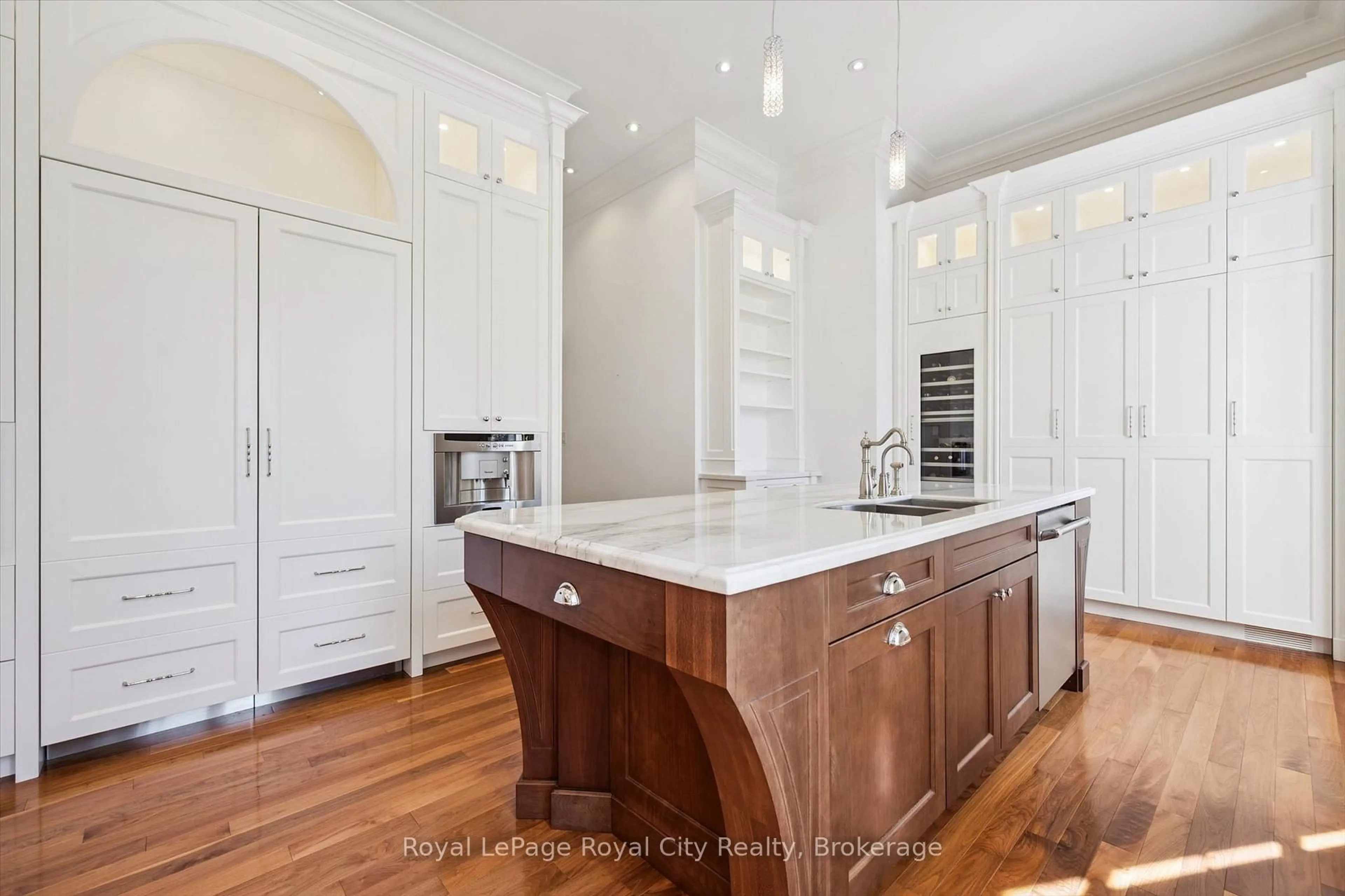 Open concept kitchen, unknown for 25 Manor Park Cres #15, Guelph Ontario N1G 1A2