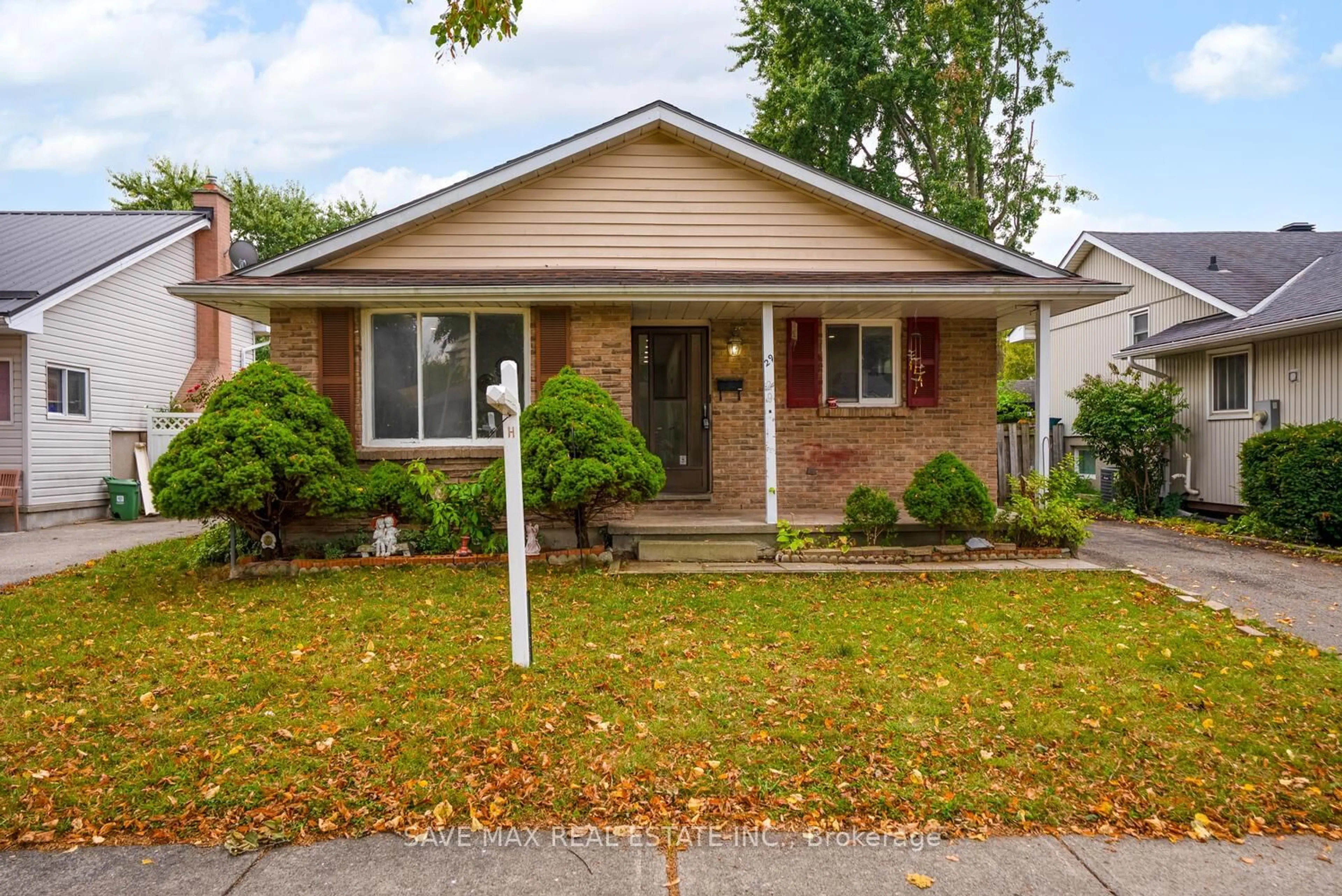 Home with brick exterior material, street for 29 Renny Cres, London South Ontario N6E 2C4