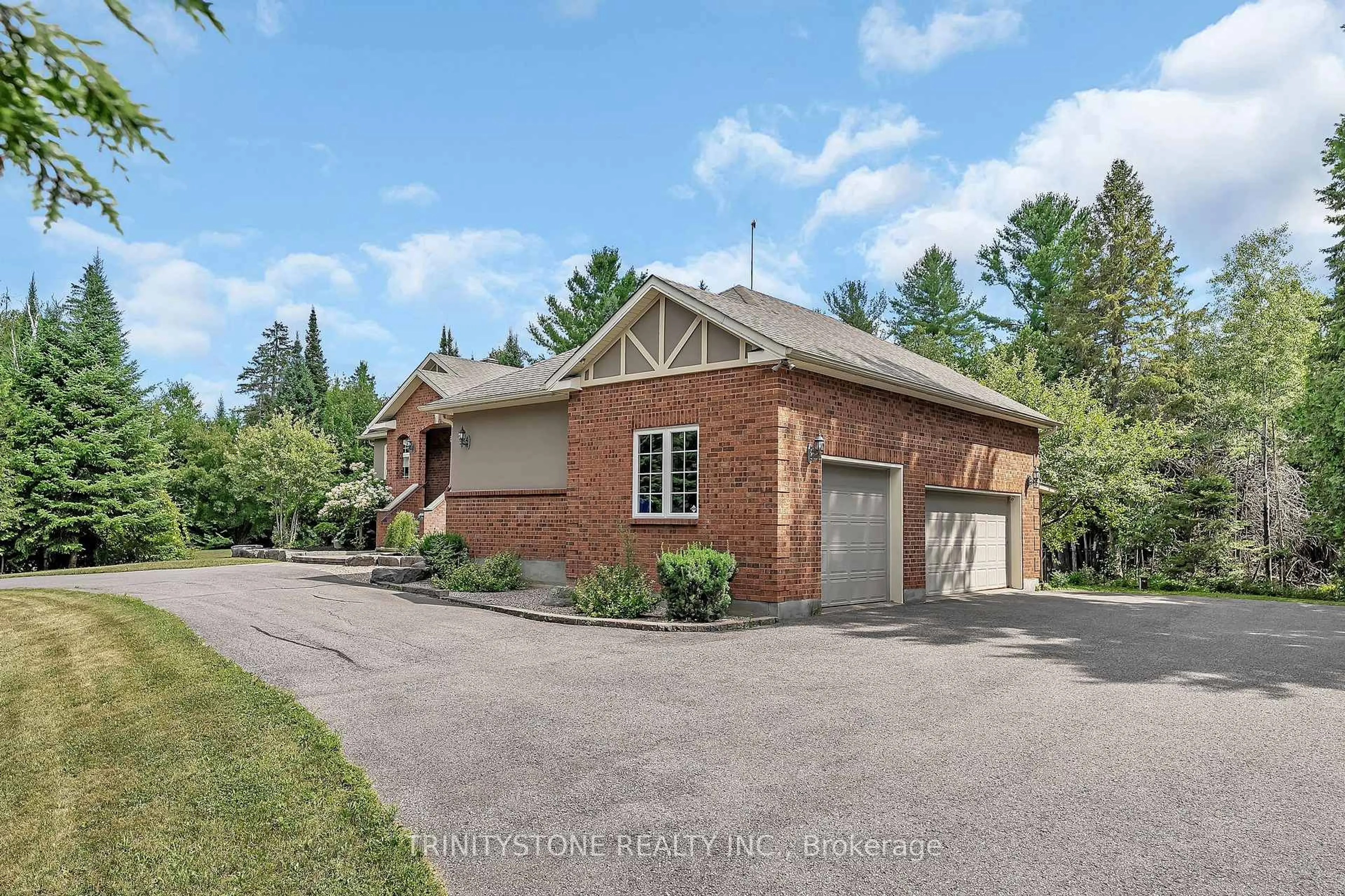 Home with brick exterior material, street for 36 Sawgrass Circ, Ashton Ontario K0A 1B0