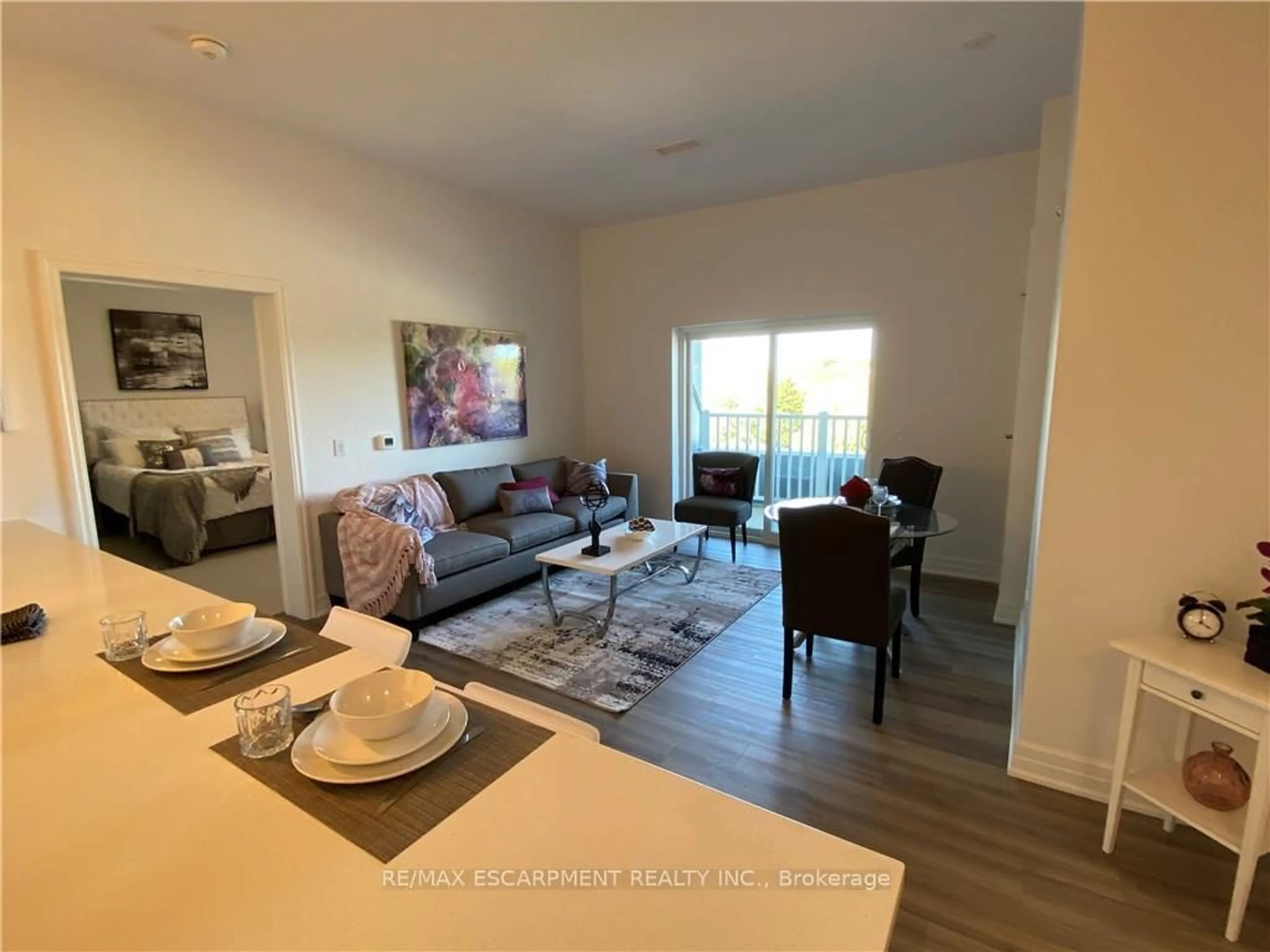 Living room with furniture, unknown for 39 SISTER VARGA Terr #403, Hamilton Ontario L9B 0J7