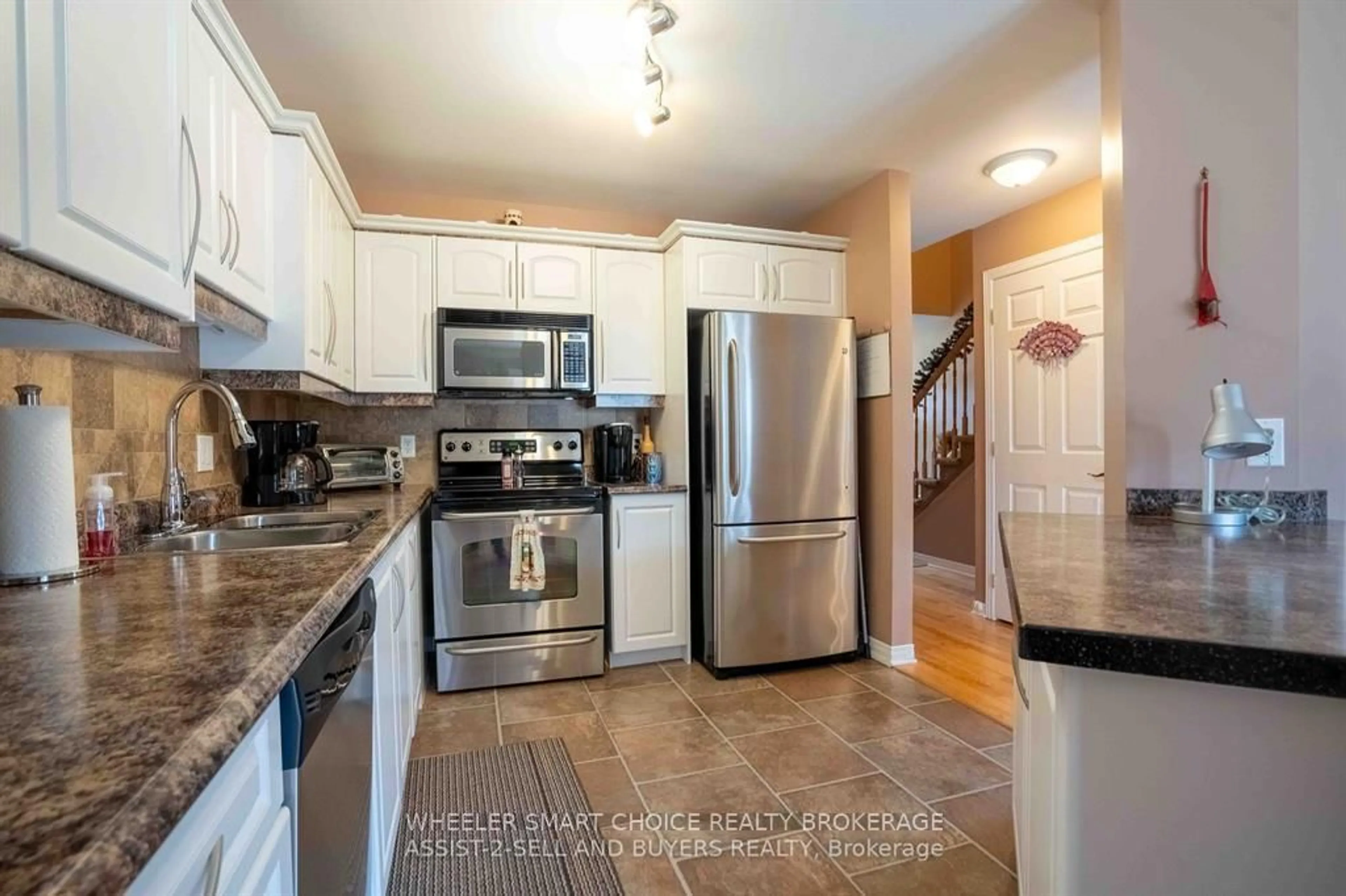 Unknown for 95 Mckenzie St, Cornwall Ontario K6J 2G9