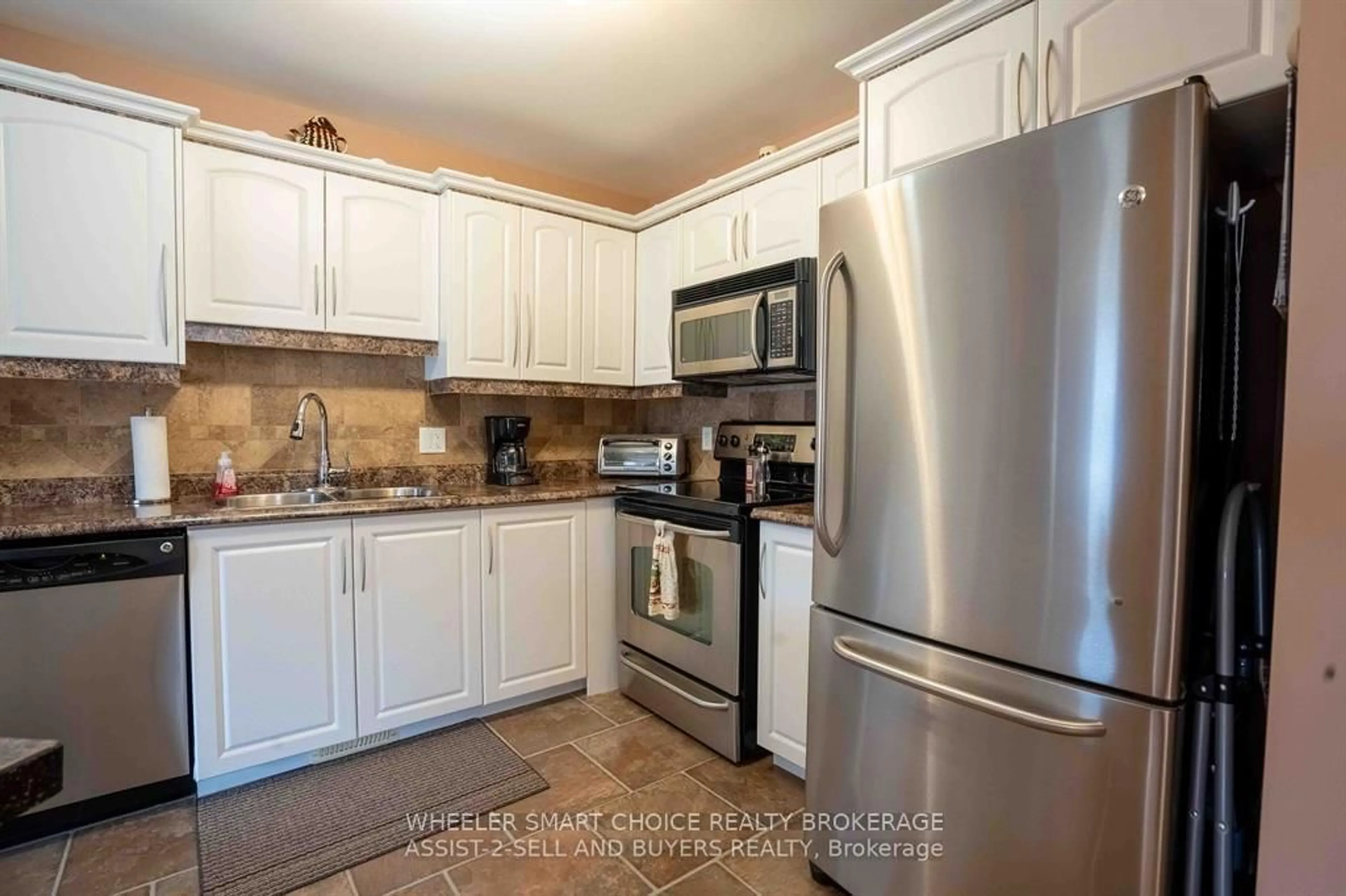Standard kitchen, ceramic/tile floor for 95 Mckenzie St, Cornwall Ontario K6J 2G9