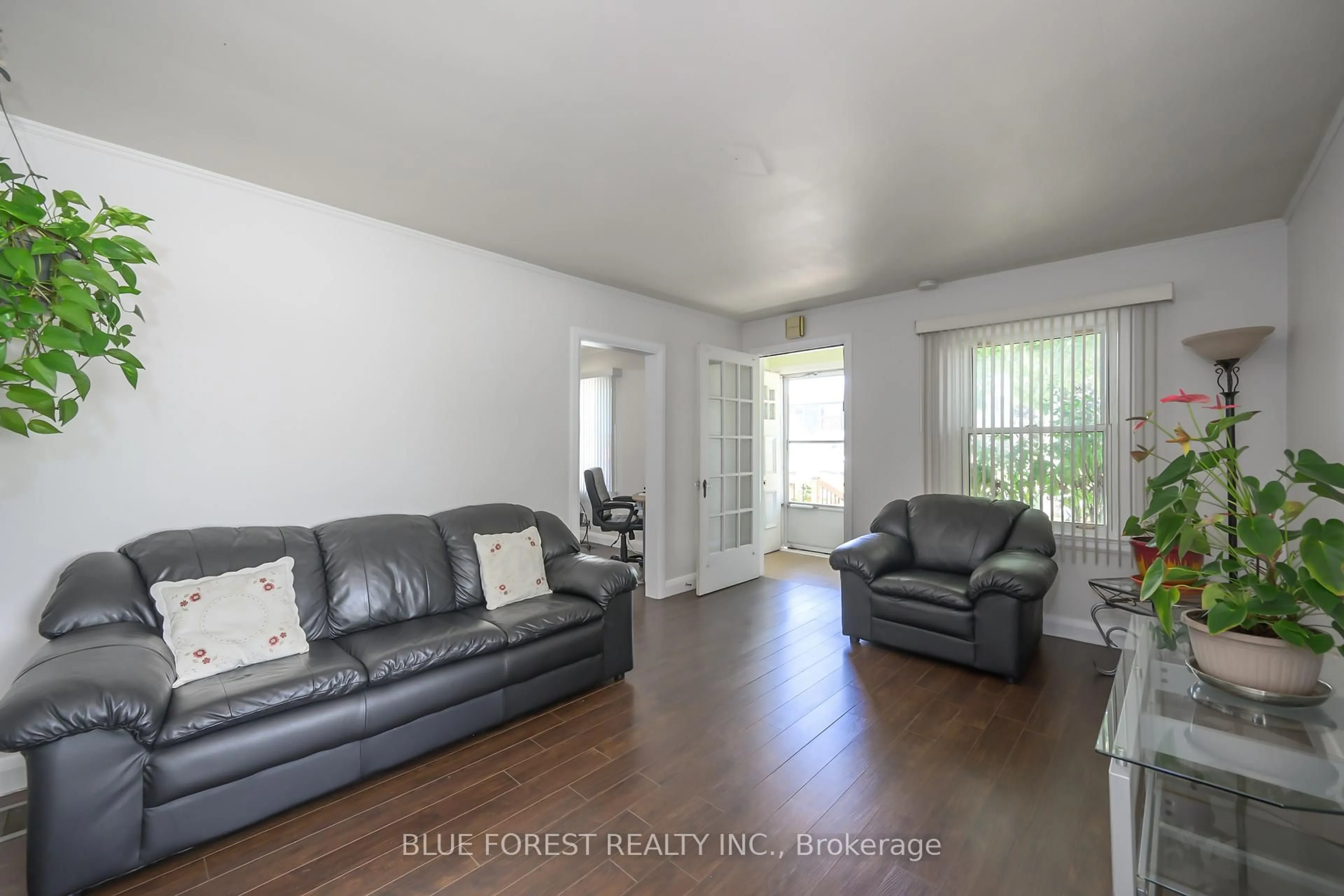 Living room with furniture, unknown for 238 St Julien St, London East Ontario N5Z 2N3