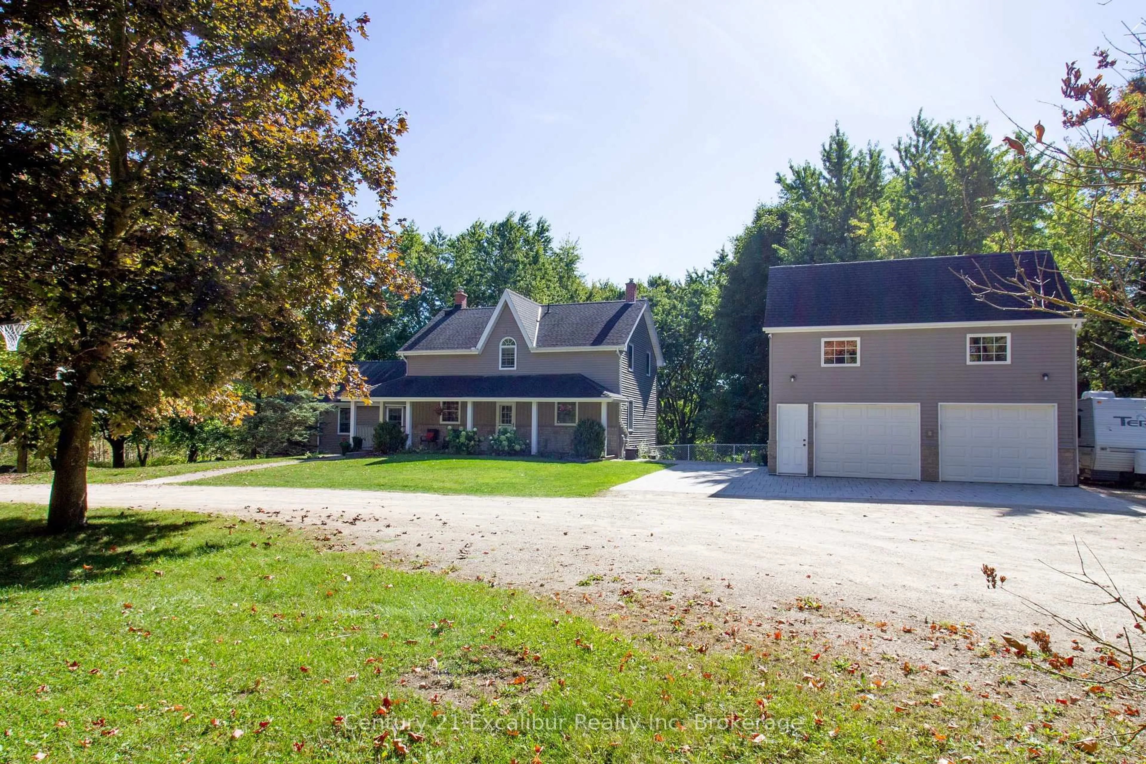 A pic from outside/outdoor area/front of a property/back of a property/a pic from drone, street for 8583 SDRD 15, Centre Wellington Ontario N0B 1J0