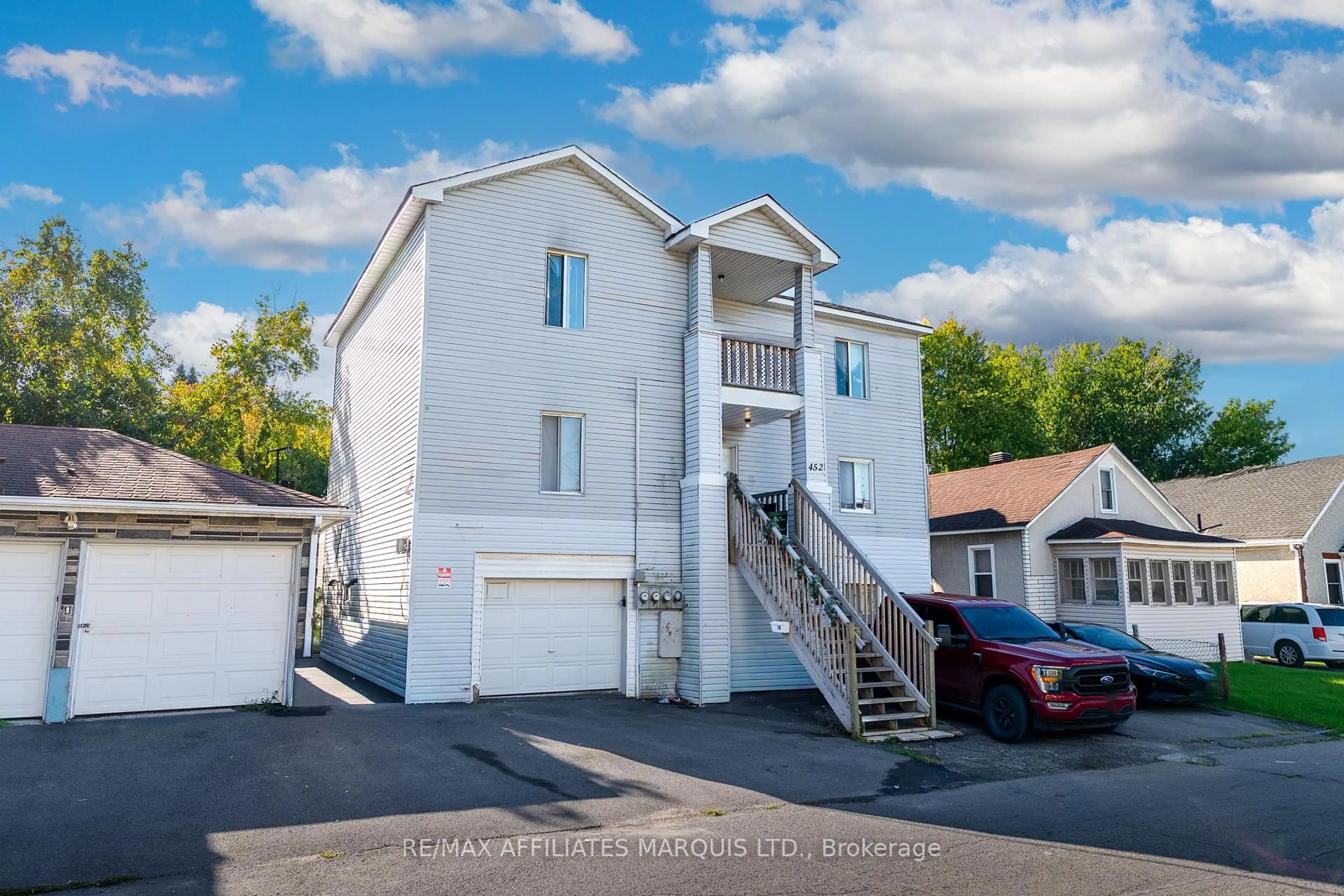 A pic from outside/outdoor area/front of a property/back of a property/a pic from drone, street for 454 Eighth St, Cornwall Ontario K6H 2T2