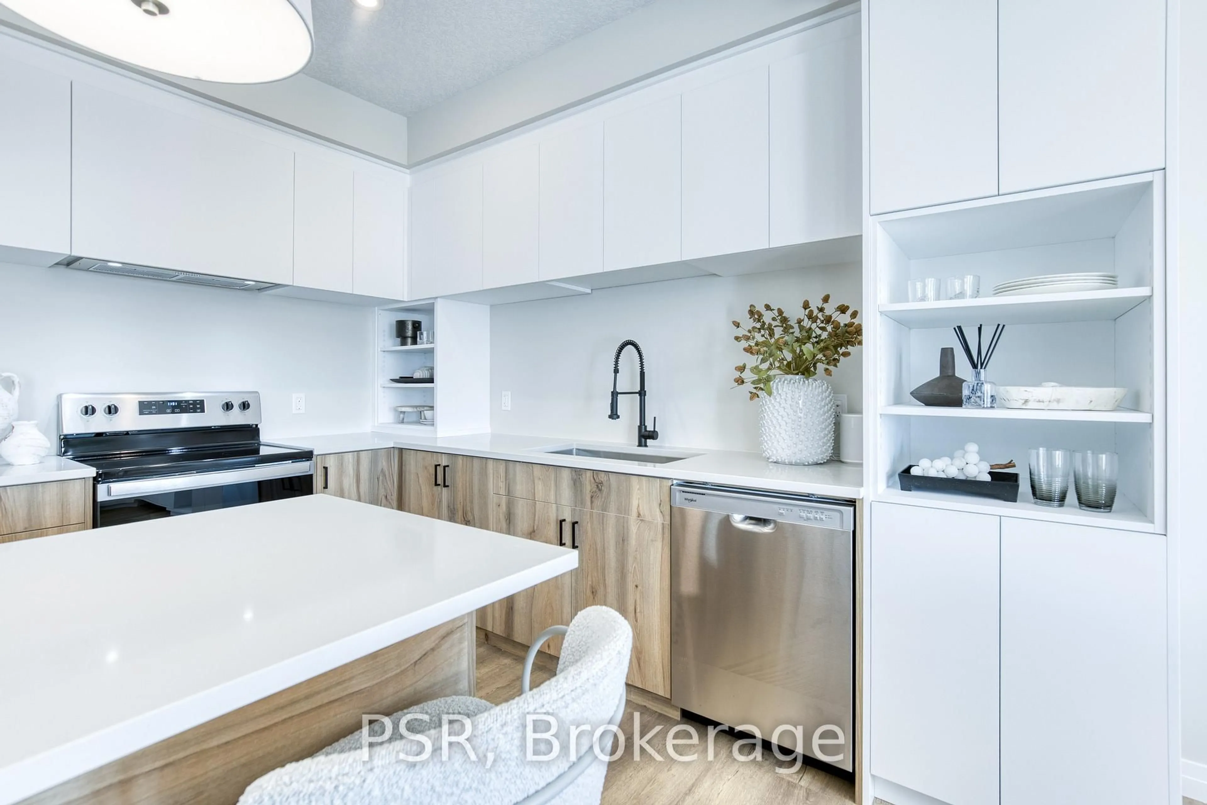 Contemporary kitchen, wood/laminate floor for Lot D19 Rivergreen Cres, Cambridge Ontario N1S 0G1