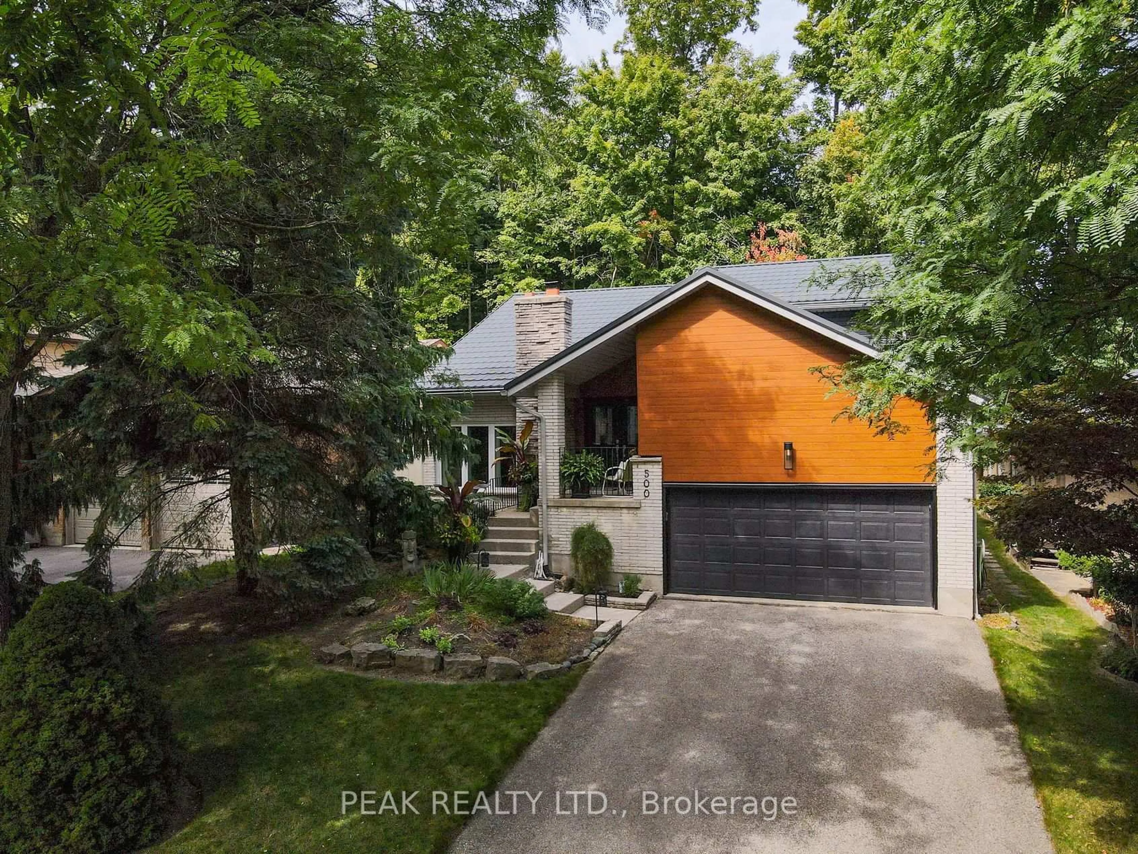 Home with brick exterior material, street for 500 Foxhill Pl, Waterloo Ontario N2T 1X7