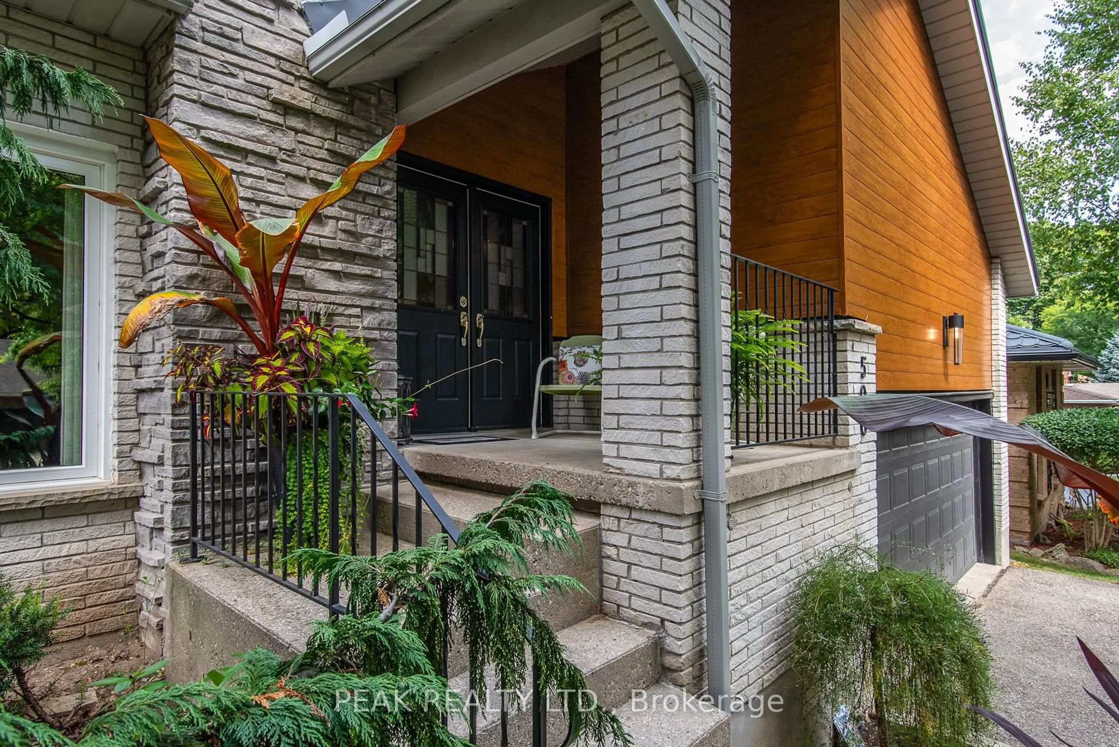 Unknown for 500 Foxhill Pl, Waterloo Ontario N2T 1X7