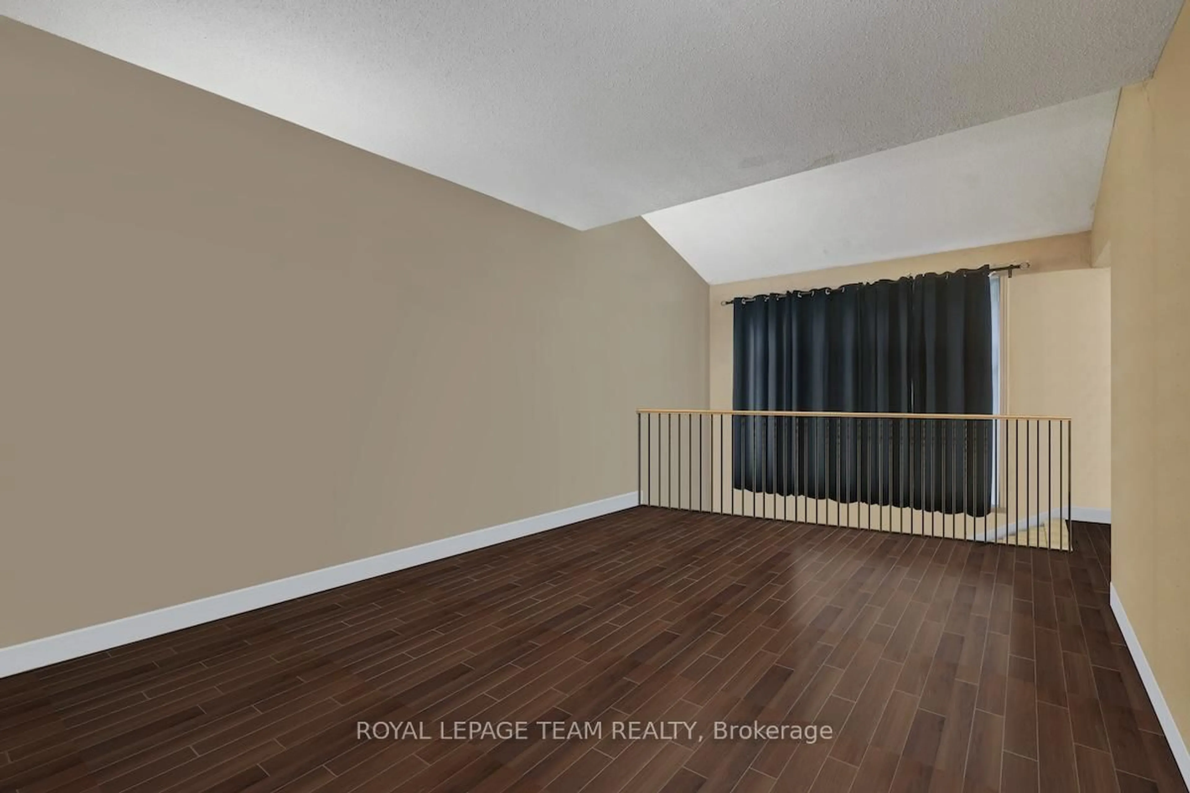 A pic of a room for 613 Latour Cres, Orleans Ontario K4A 1N9