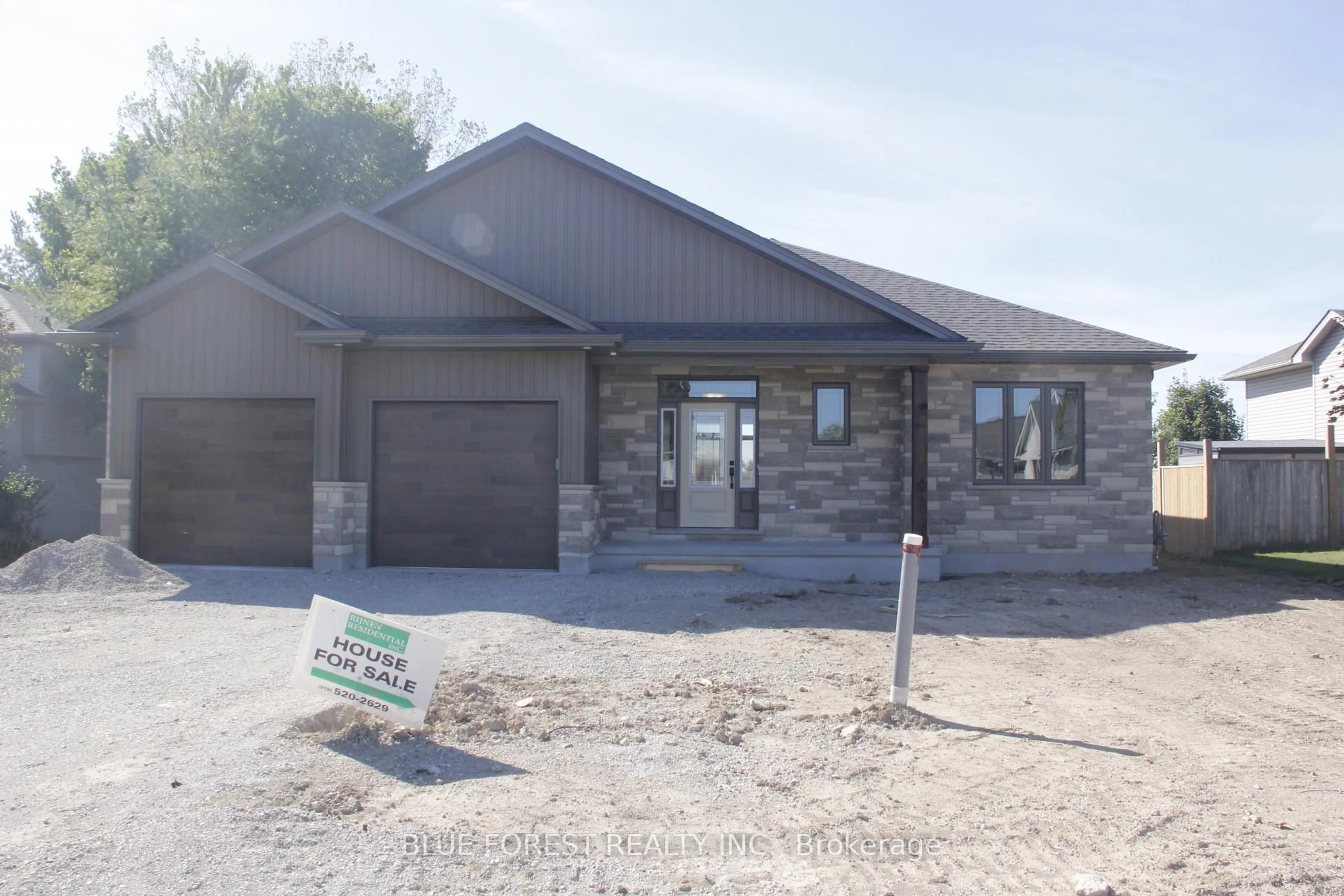 Home with brick exterior material, building for 218 Snyders Ave, Central Elgin Ontario N0L 1B0