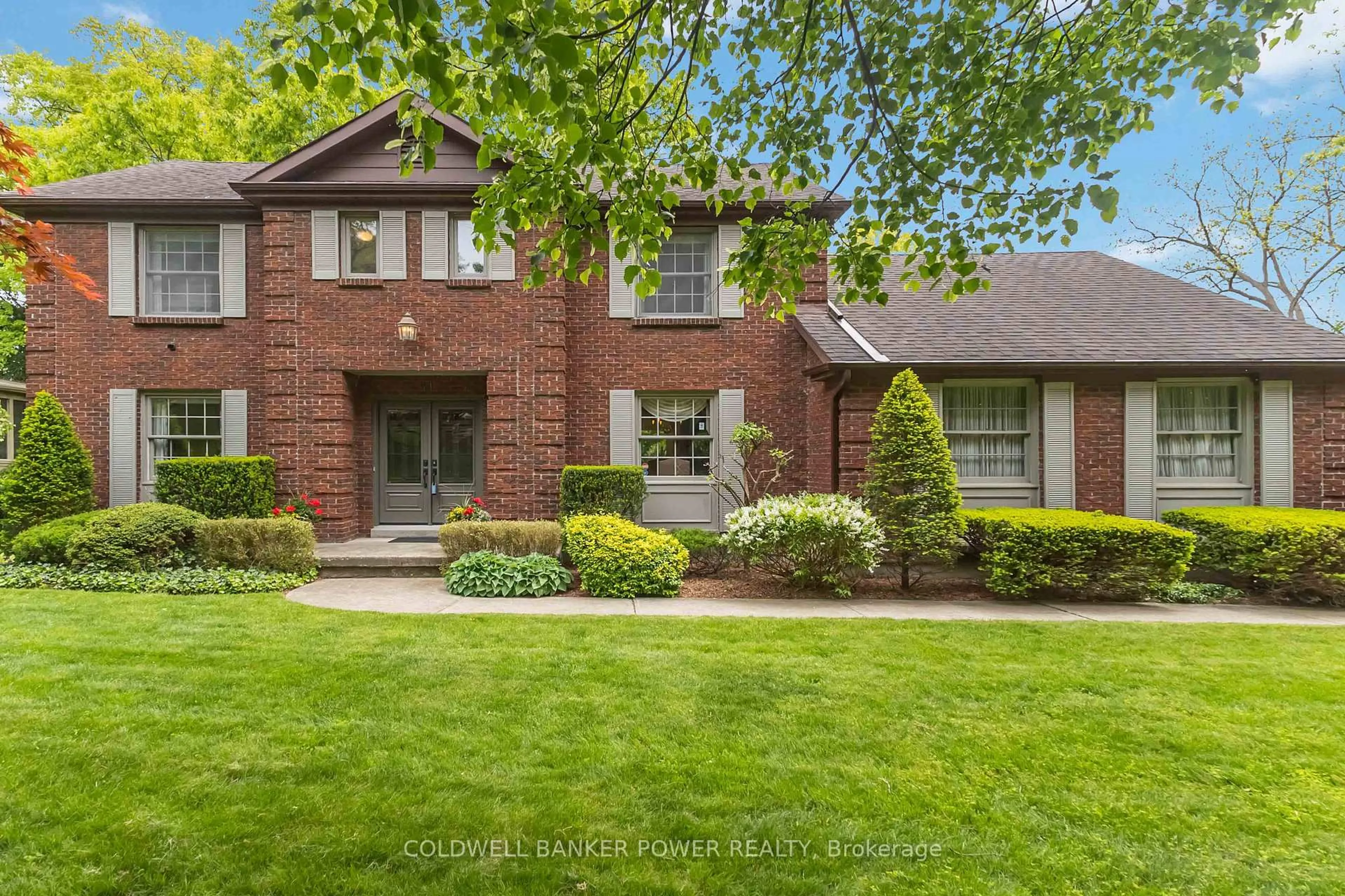 Home with brick exterior material, street for 41 Hampton Cres, London North Ontario N6H 2N7