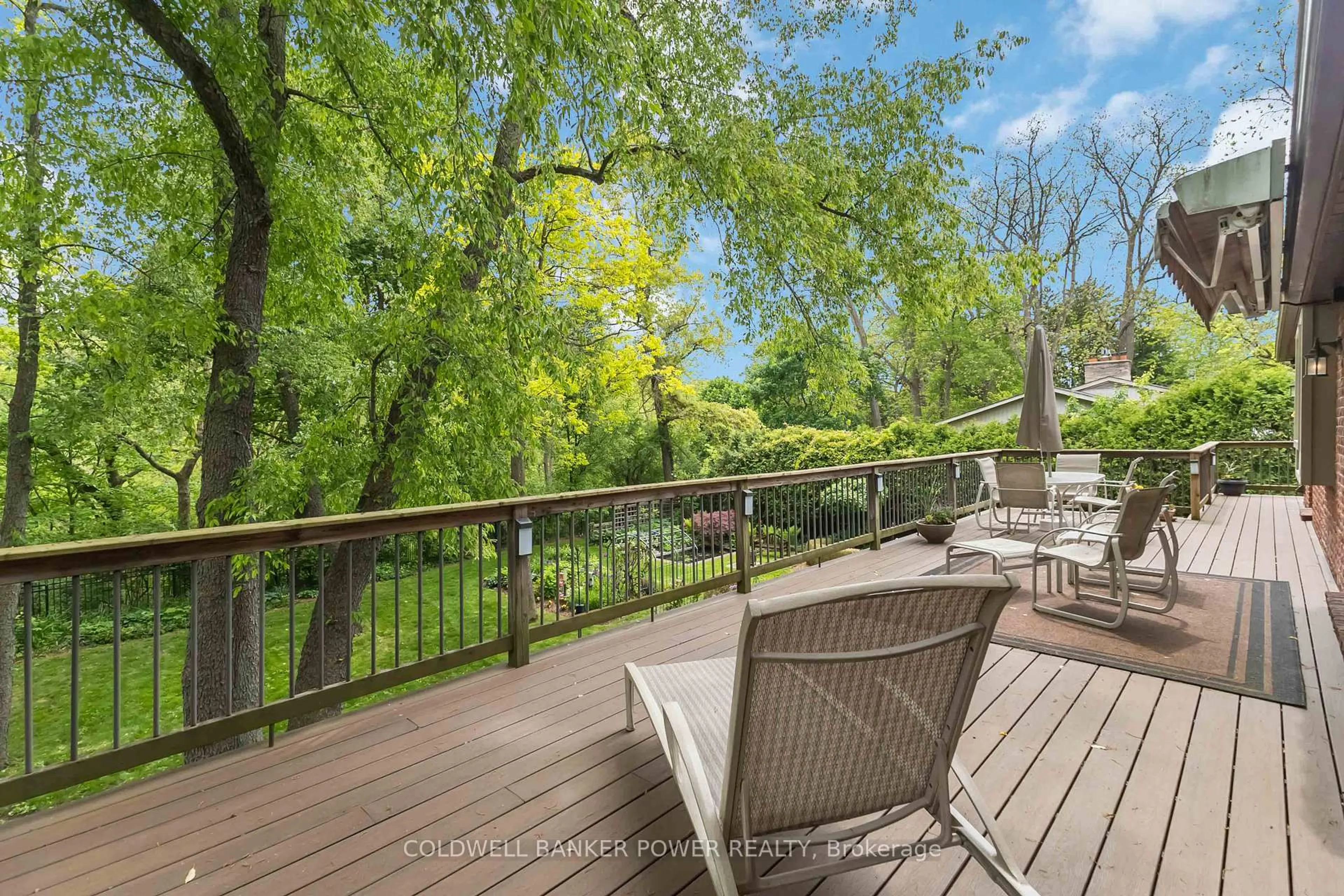 Patio, water/lake/river/ocean view for 41 Hampton Cres, London North Ontario N6H 2N7