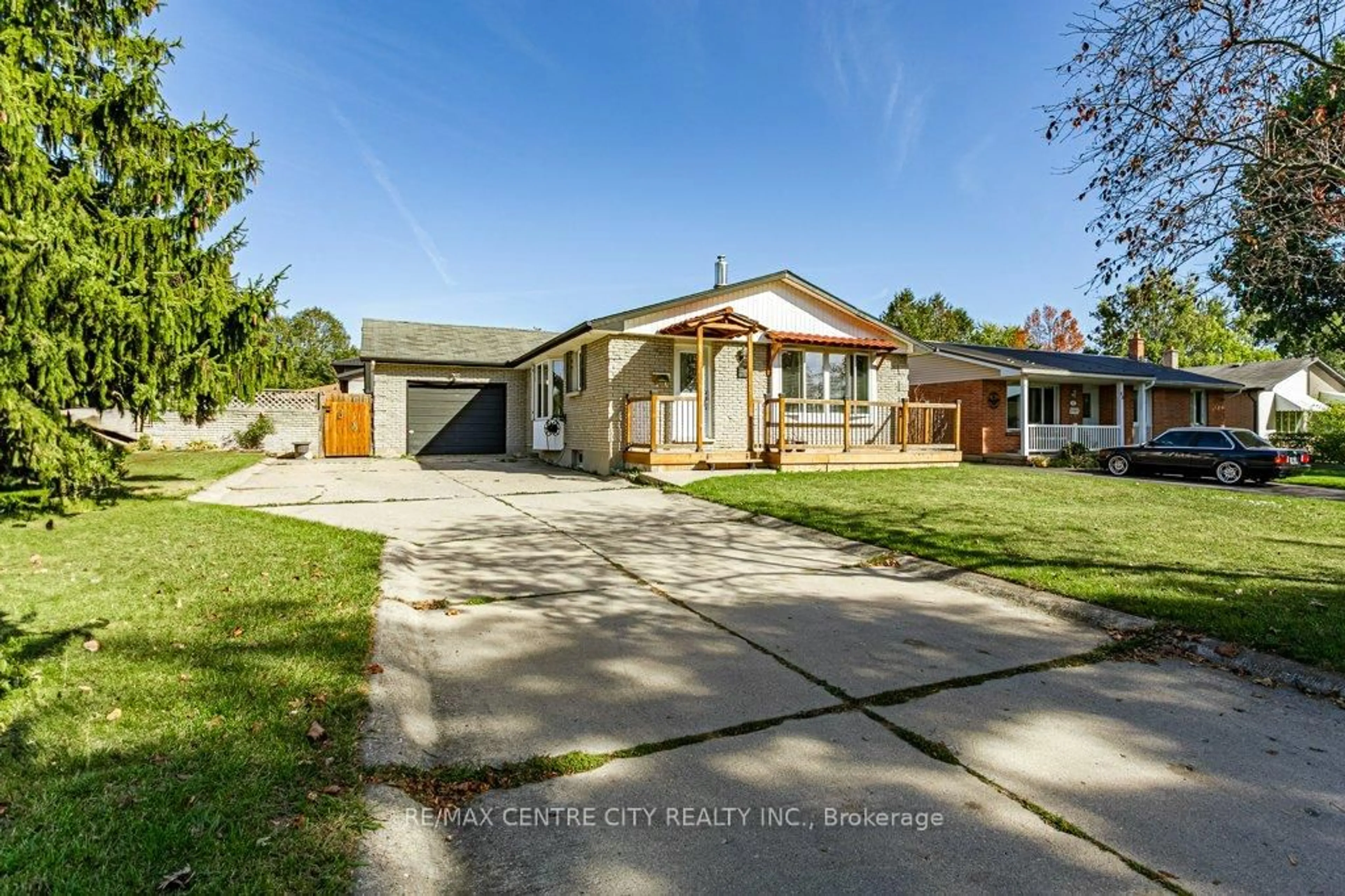 Unknown for 76 Fitzroy Pl, London South Ontario N6E 1J1