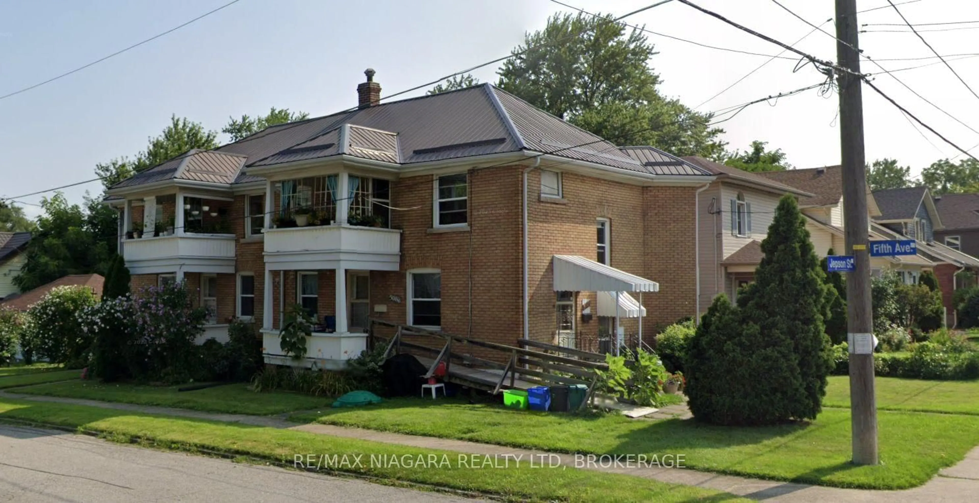 Home with brick exterior material, street for 5078-5086 FIFTH Ave, Niagara Falls Ontario L2E 4S5