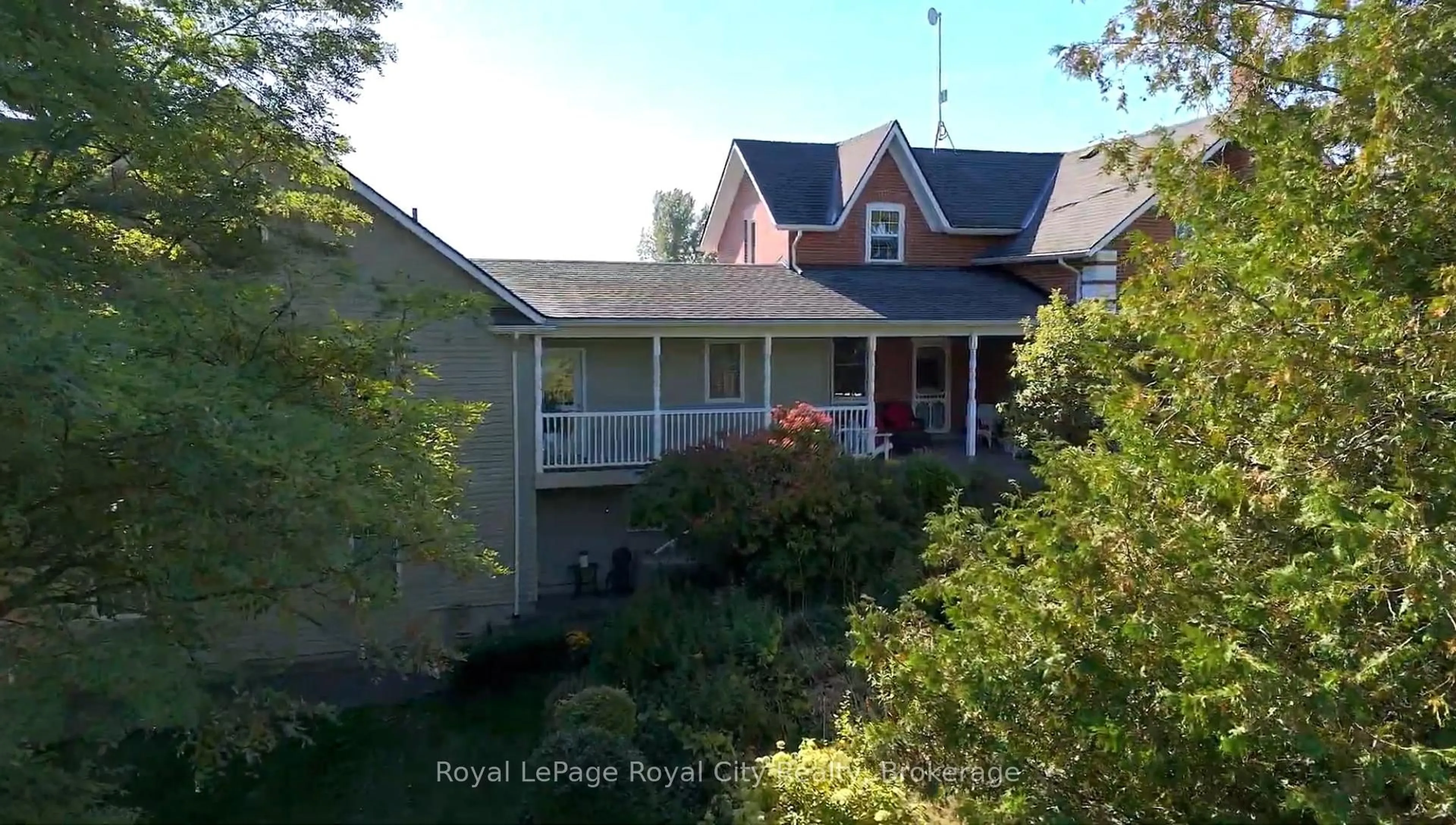 A pic from outside/outdoor area/front of a property/back of a property/a pic from drone, water/lake/river/ocean view for 5830 4th Line, Guelph/Eramosa Ontario N0B 2K0