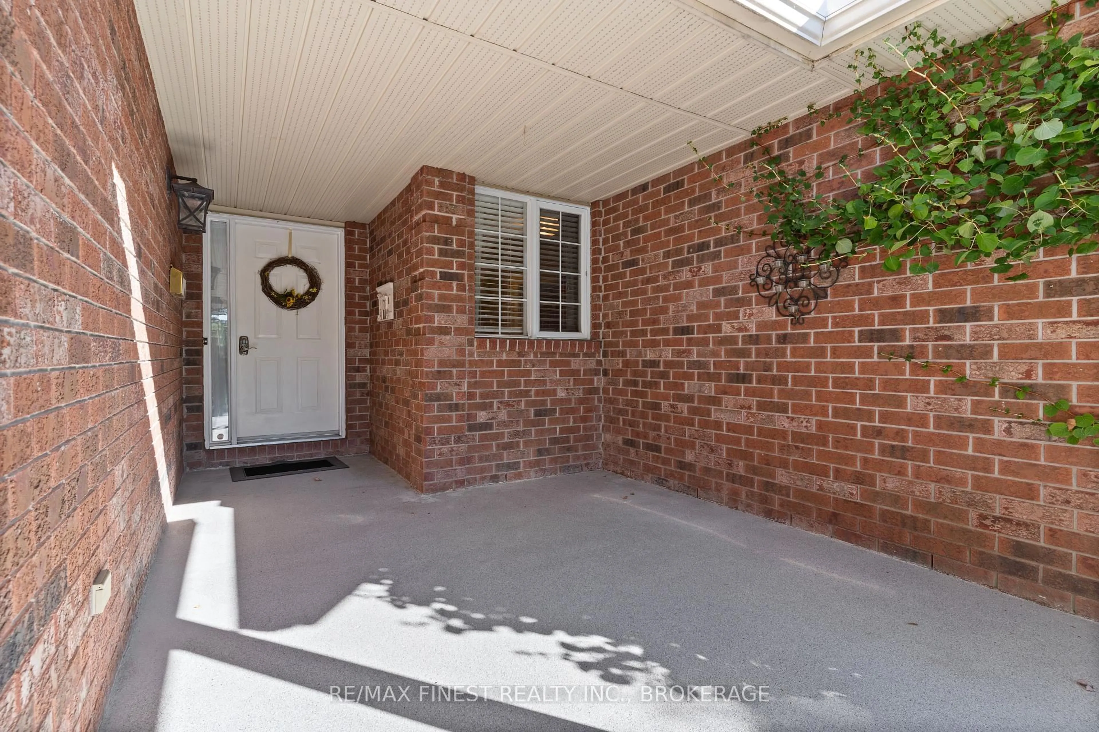 Unknown for 195 Greenlees Dr, Kingston Ontario K7K 6P6