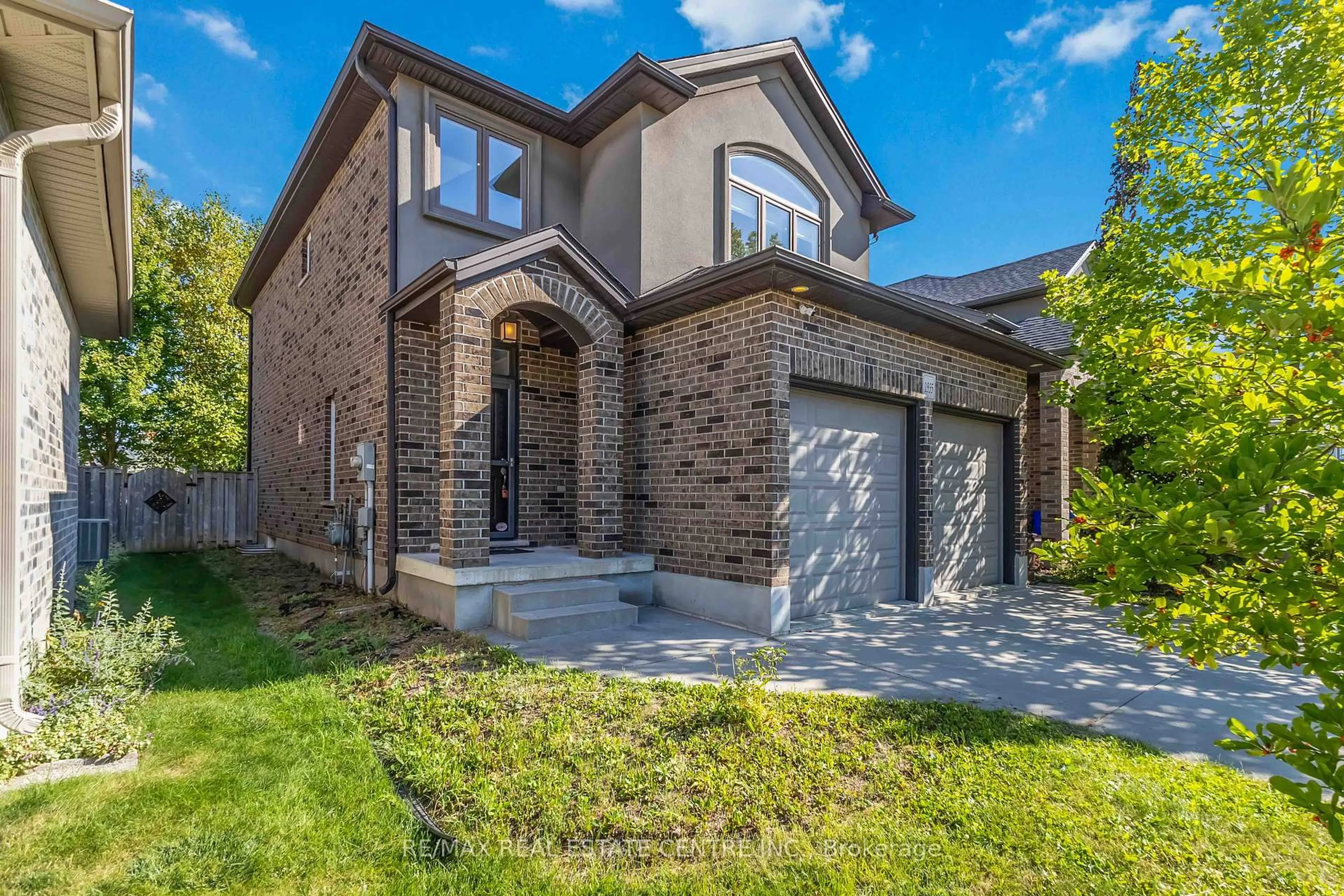 Home with brick exterior material, street for 1935 CHERRYWOOD Tr, London North Ontario N6G 0E1